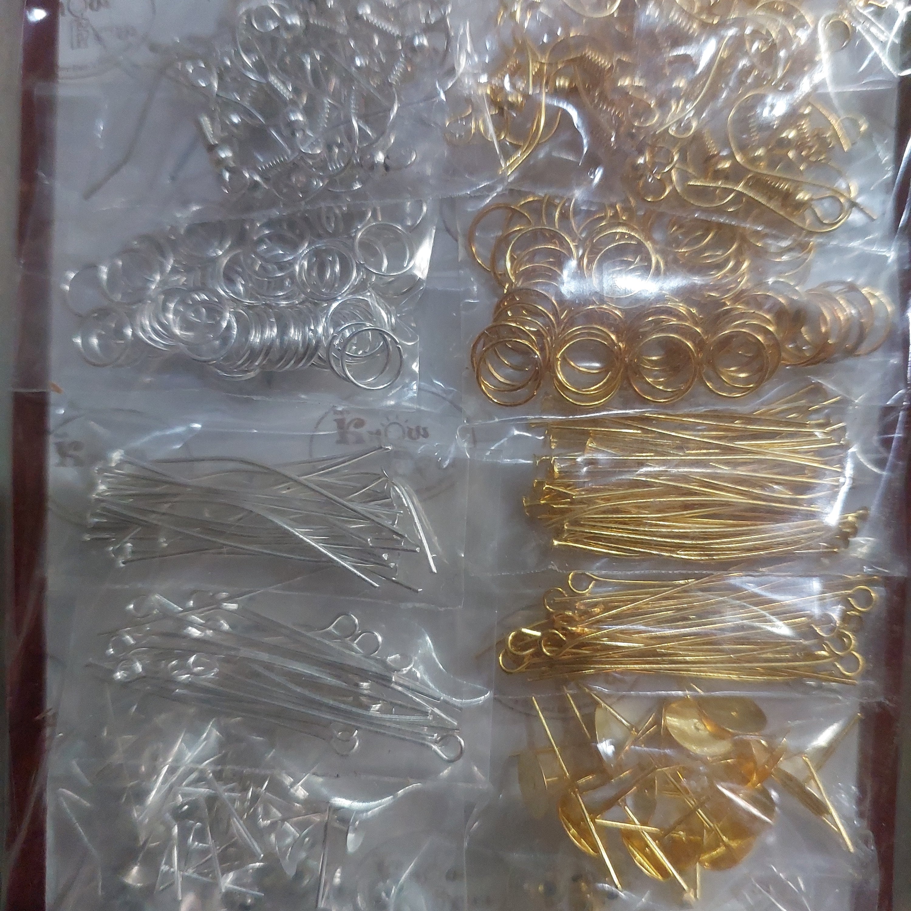 Jewellery making accessories kit