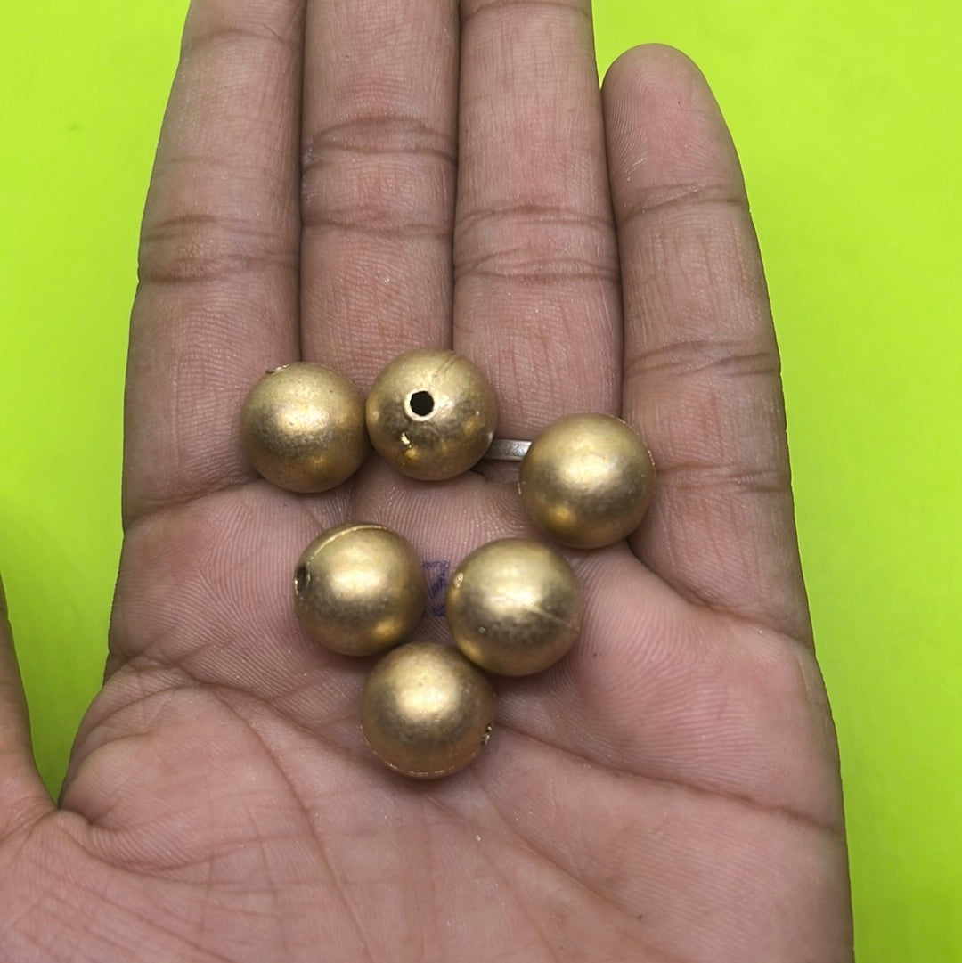 Flat gold Chakri beads-10g in a pack – KnowHowArtCraft
