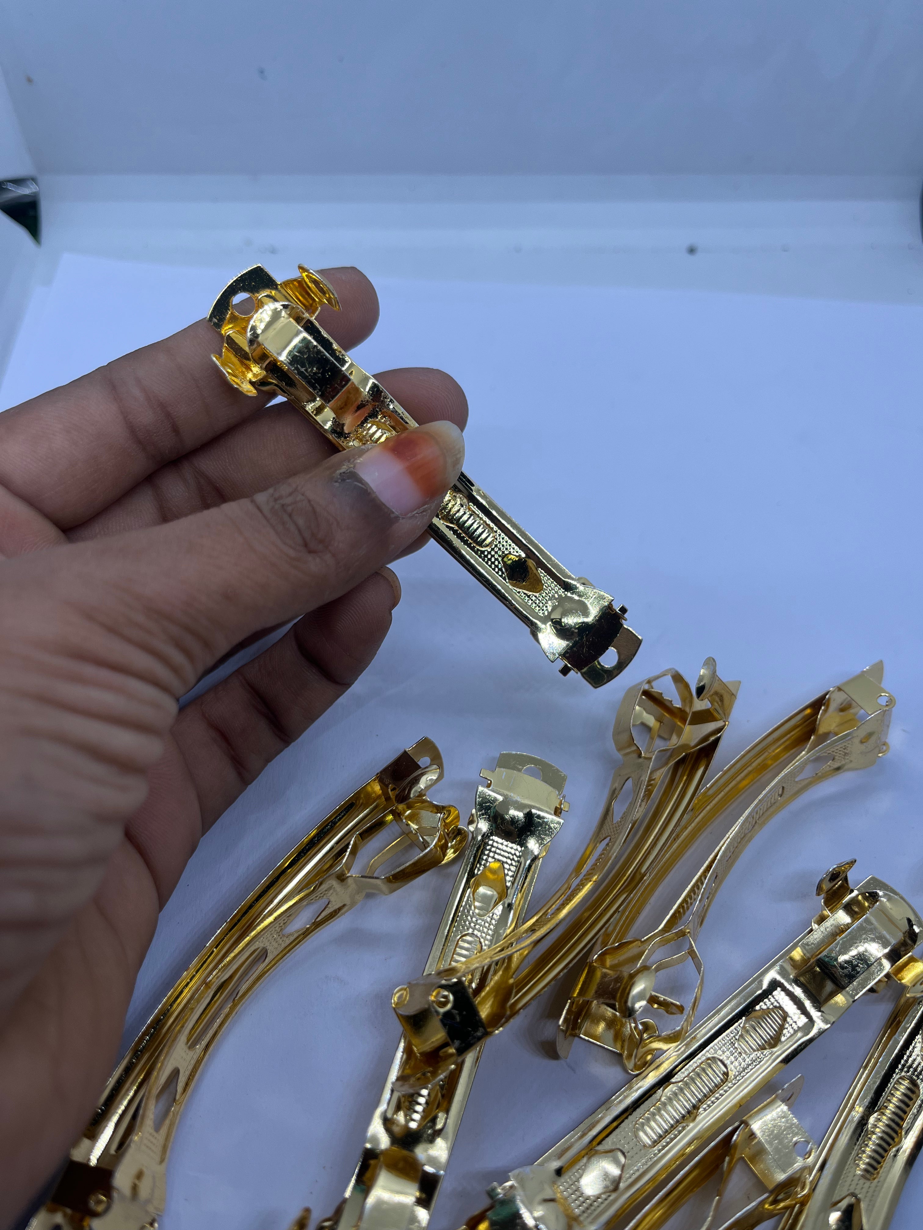 Alligator gold clips 2pc approximately - big  size