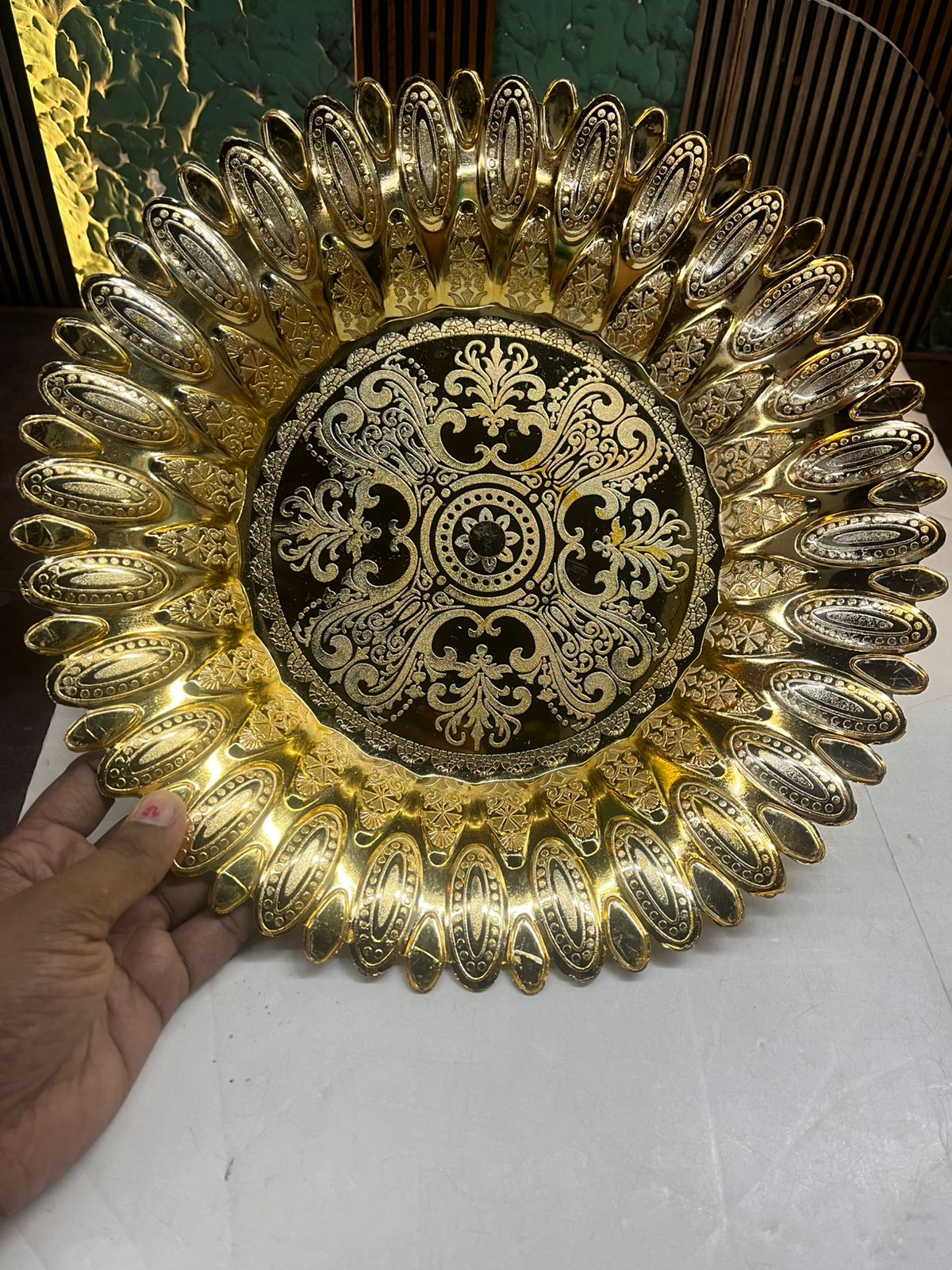 Golden flower acrylic plates 10 plates  -GFLP