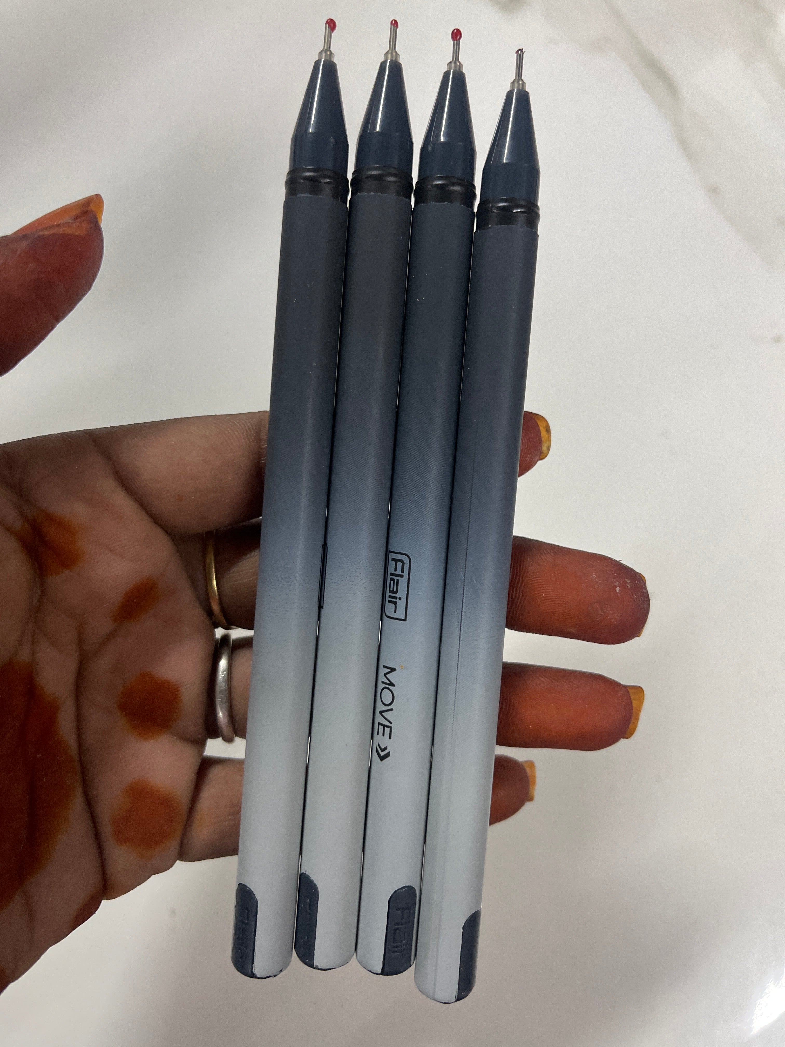 Flair Move Ball 
Pen black - 5 pc