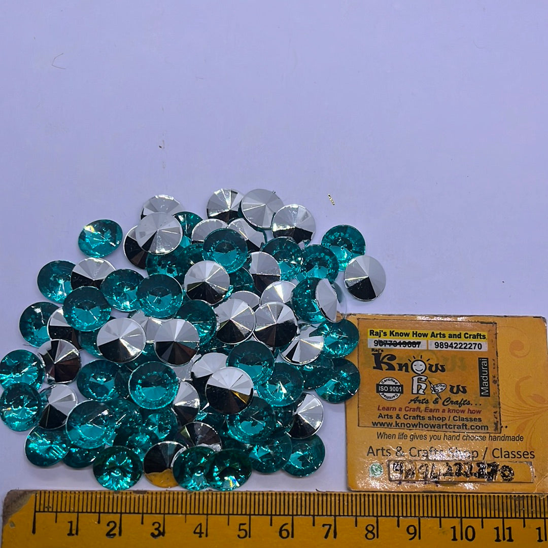 12mm Acrylic Diamond  light green - 10g 9