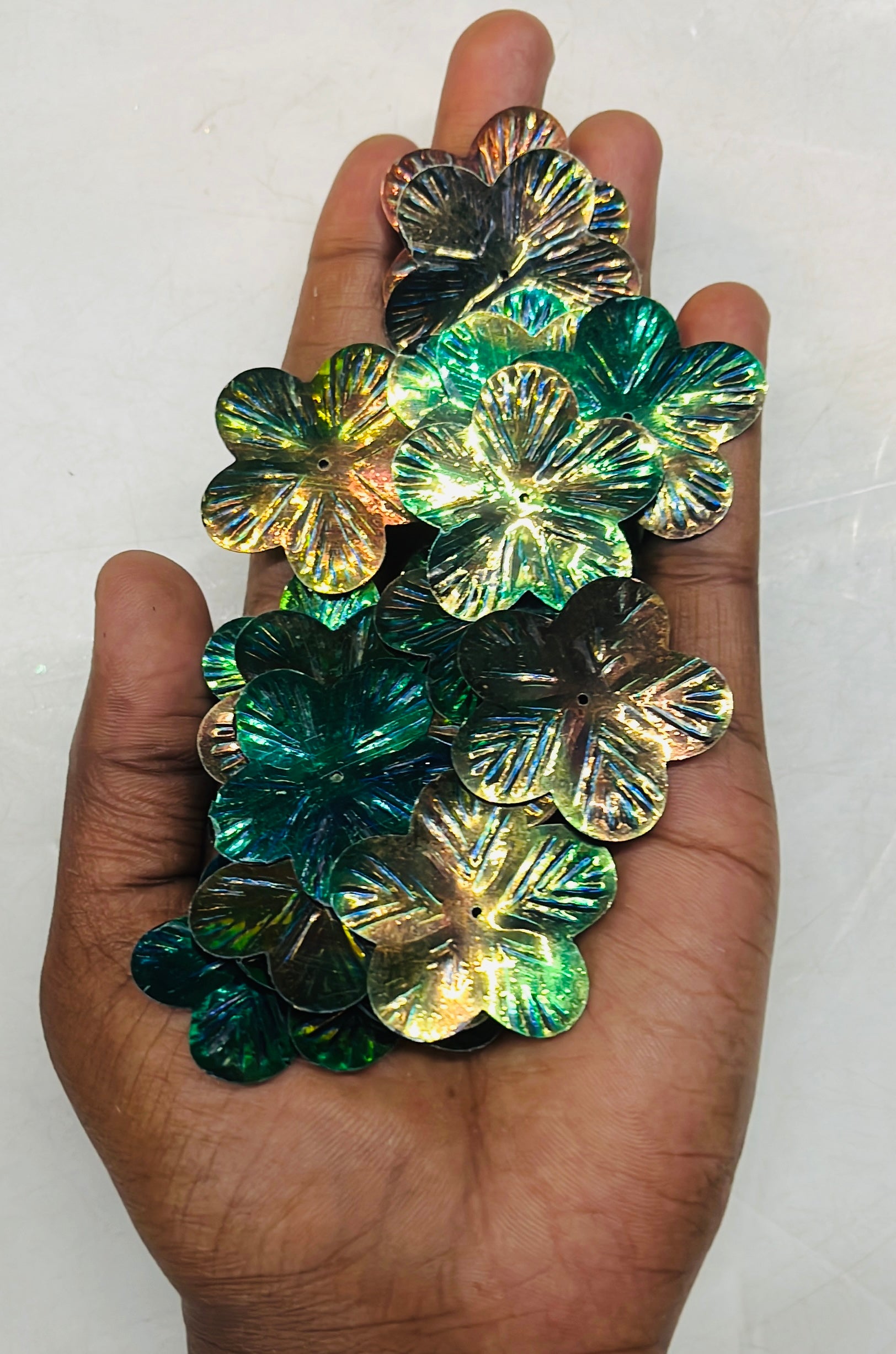 Flower design green shining sequence 100g-1pack/555C