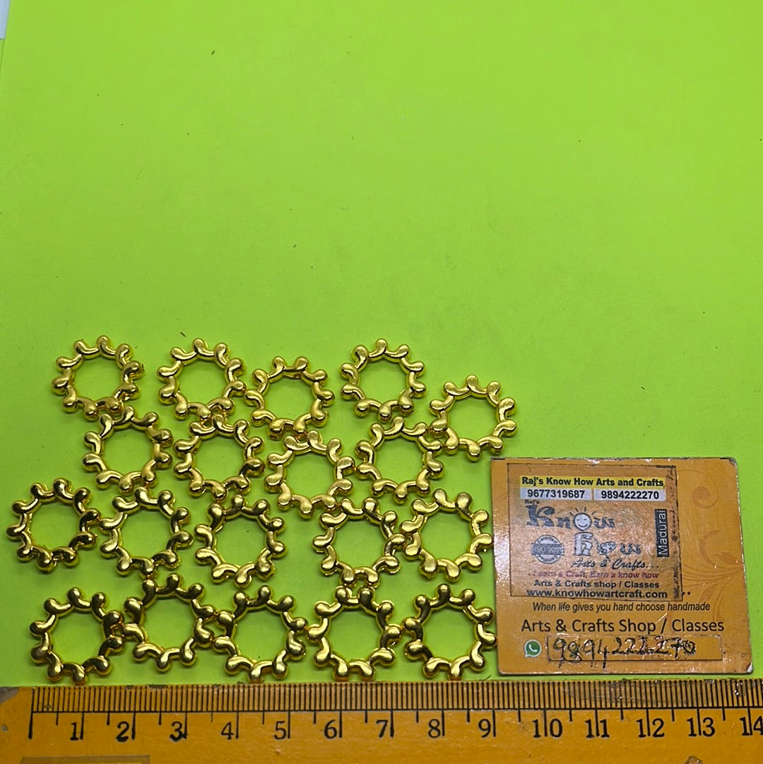 10mm Golden flower Designer ring plastic beads more than 25pc