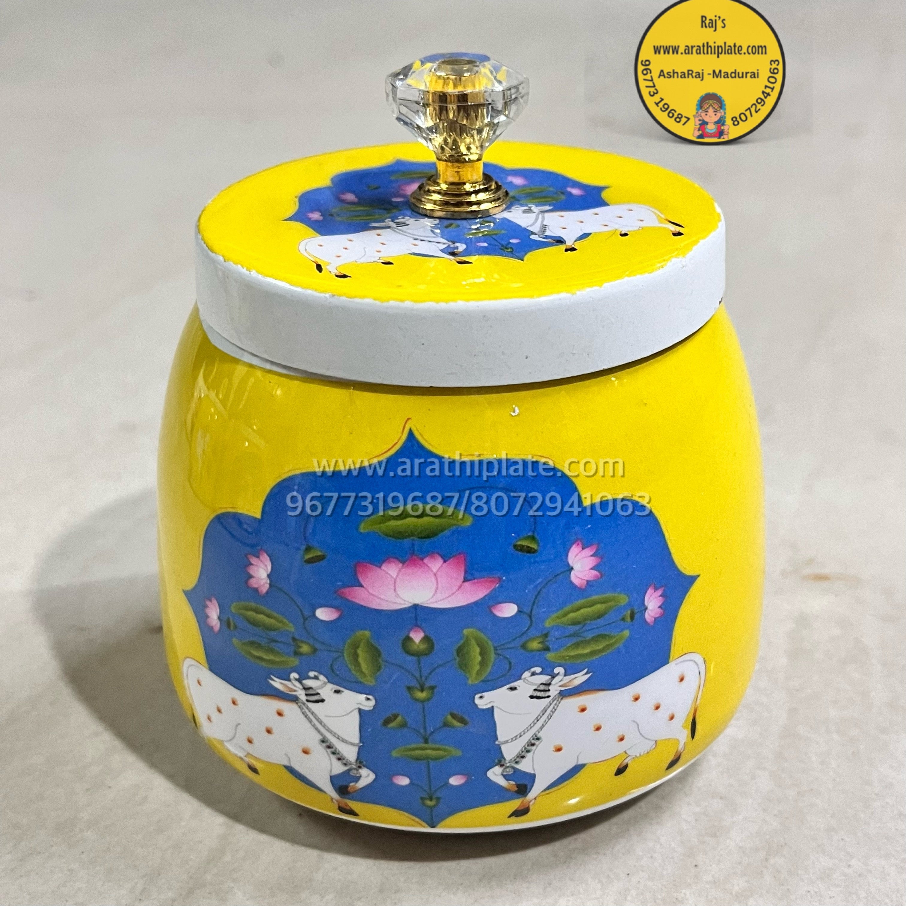 Assorted Pichwai cow printed jar -1 piece