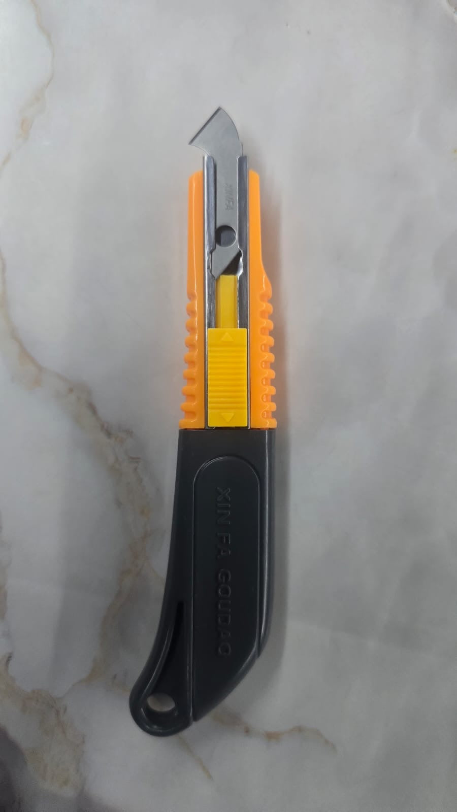 Utility knife with blades -1pack /8844