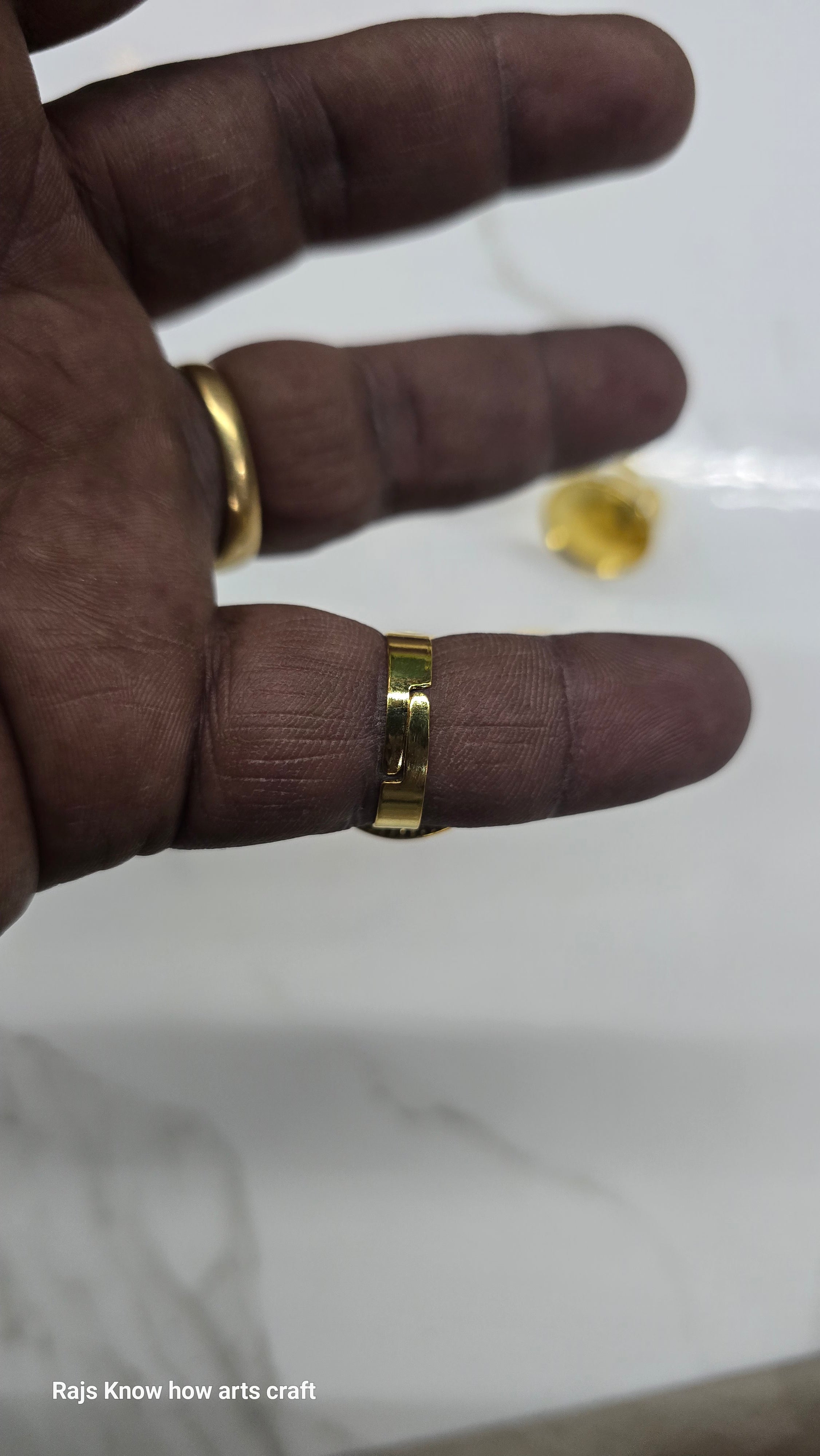 Resin finge ring base -1 piece pack