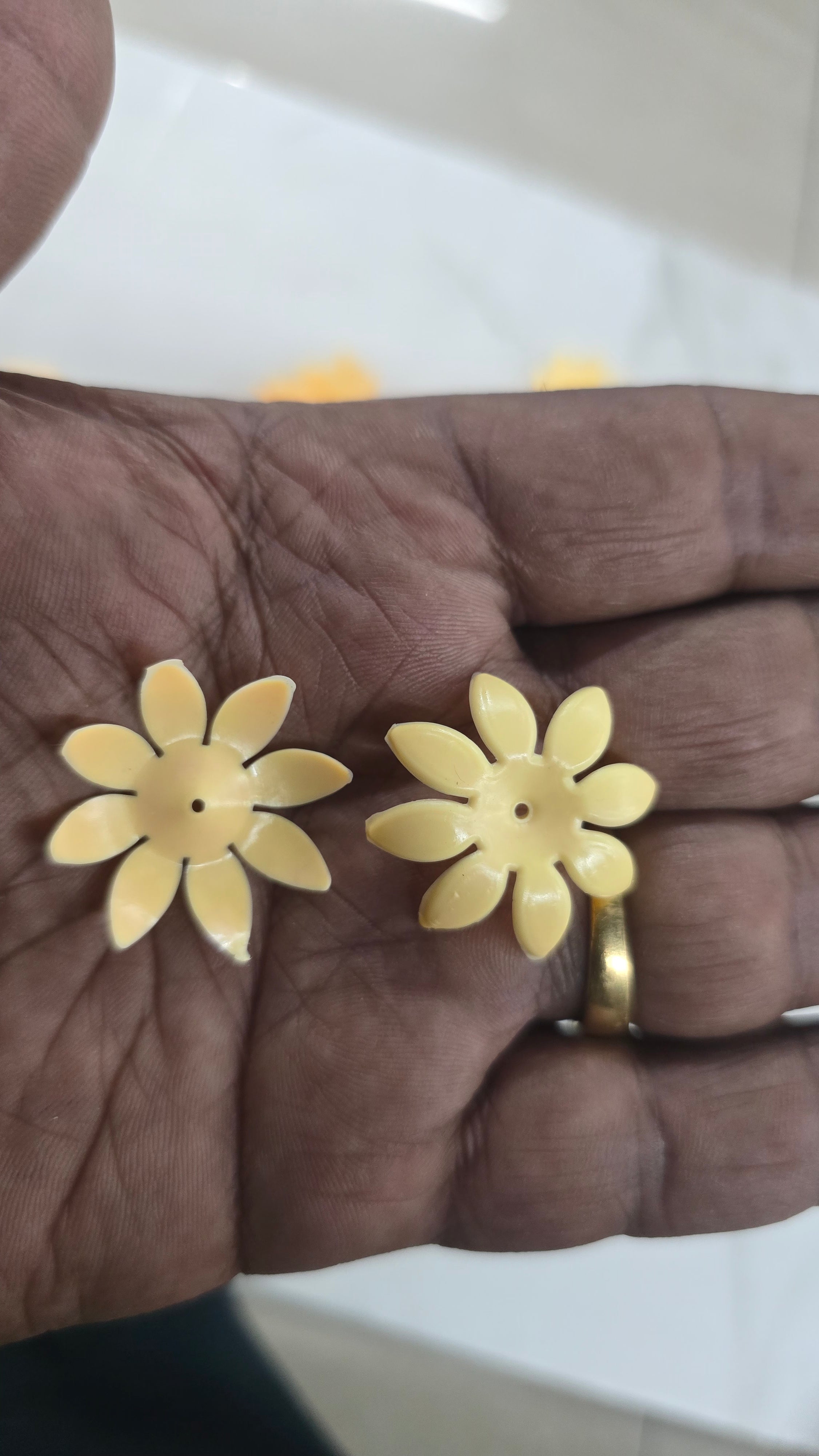 plastic yellow Jasmine  flower beads for jewelry making 100g in a pack