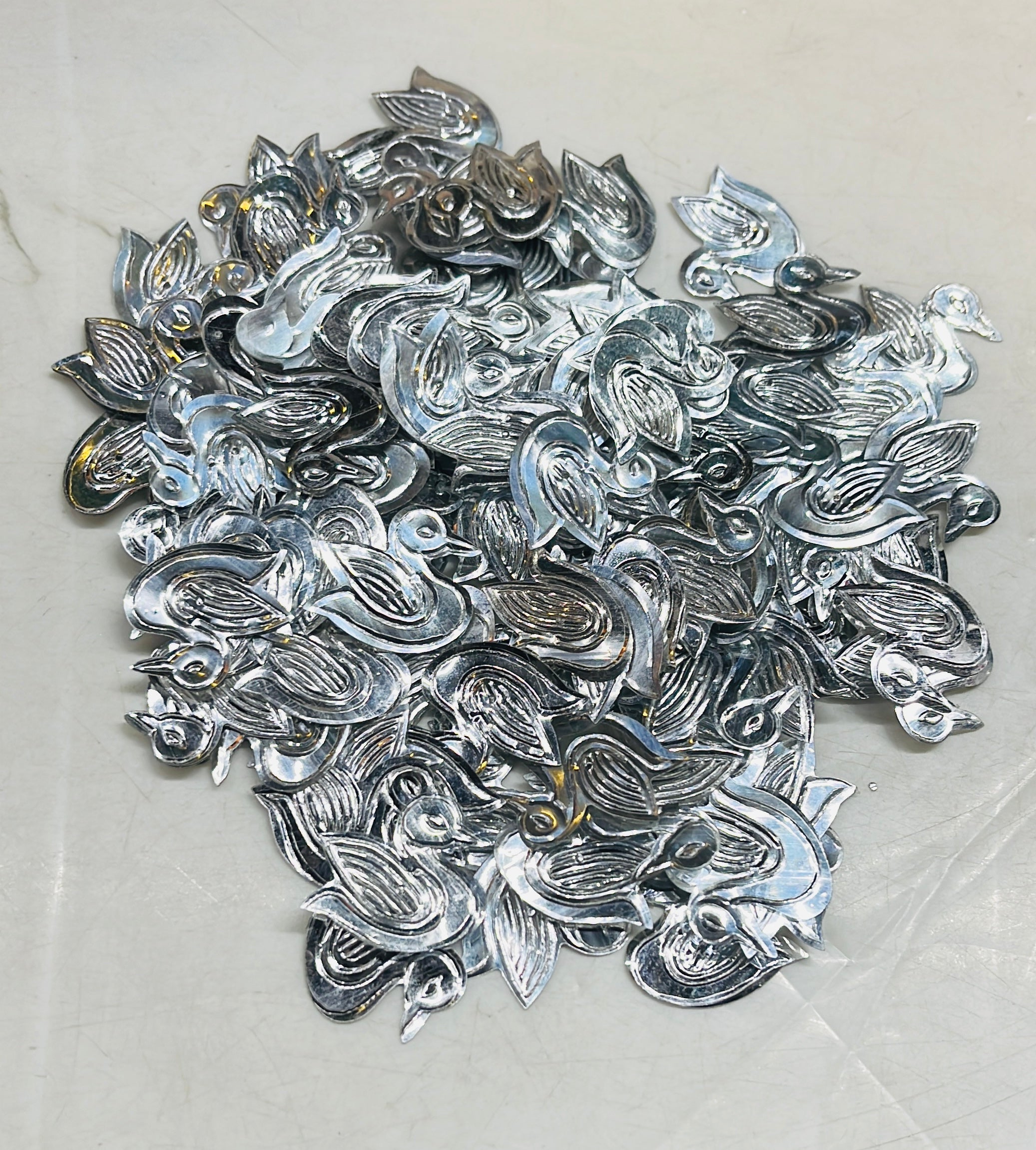 Duck shape silver sequence 100g-1pack/555C