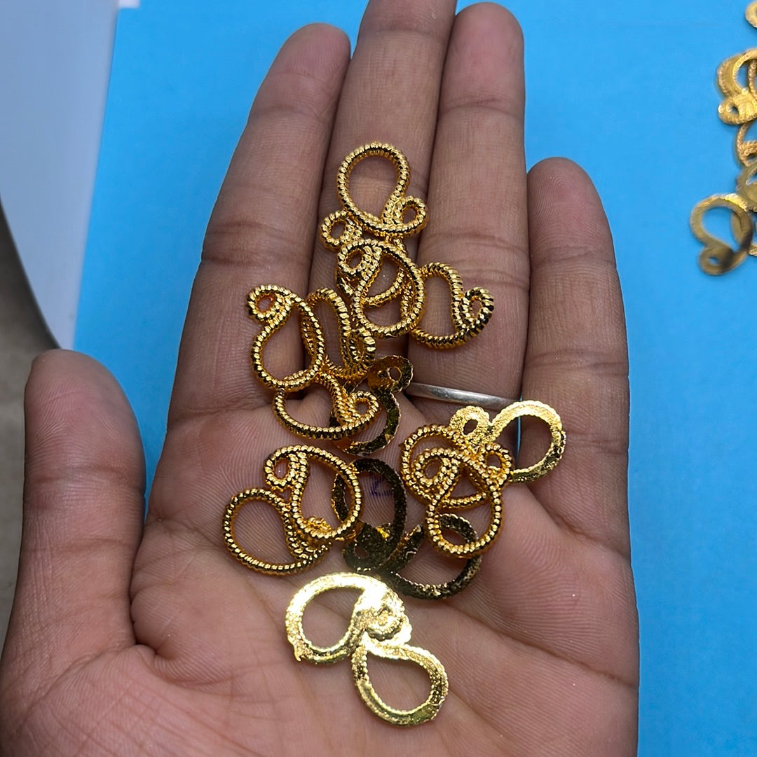 Golden frames for kundan stone more than 25pc