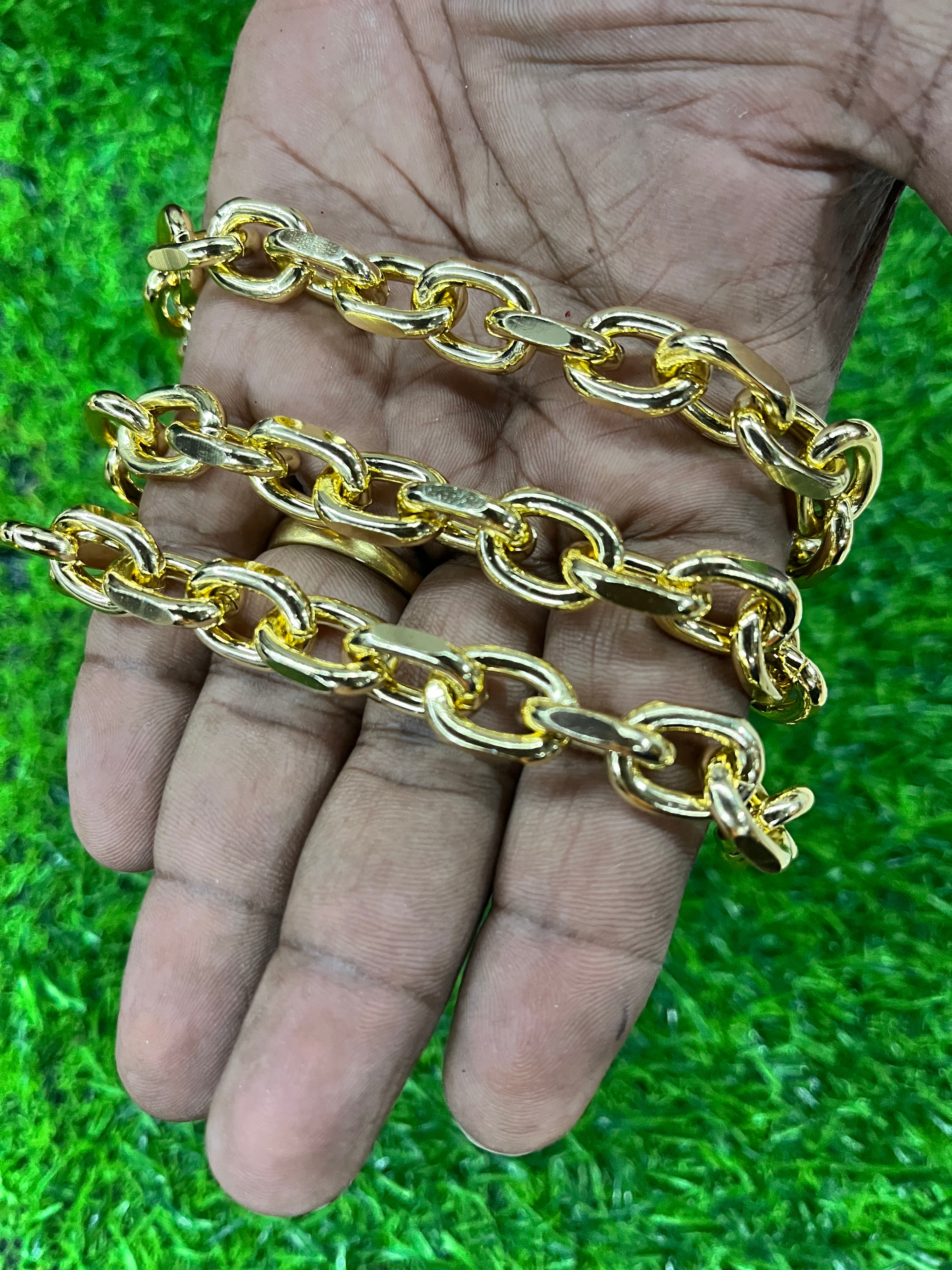Men’s gold chain- 1 meter