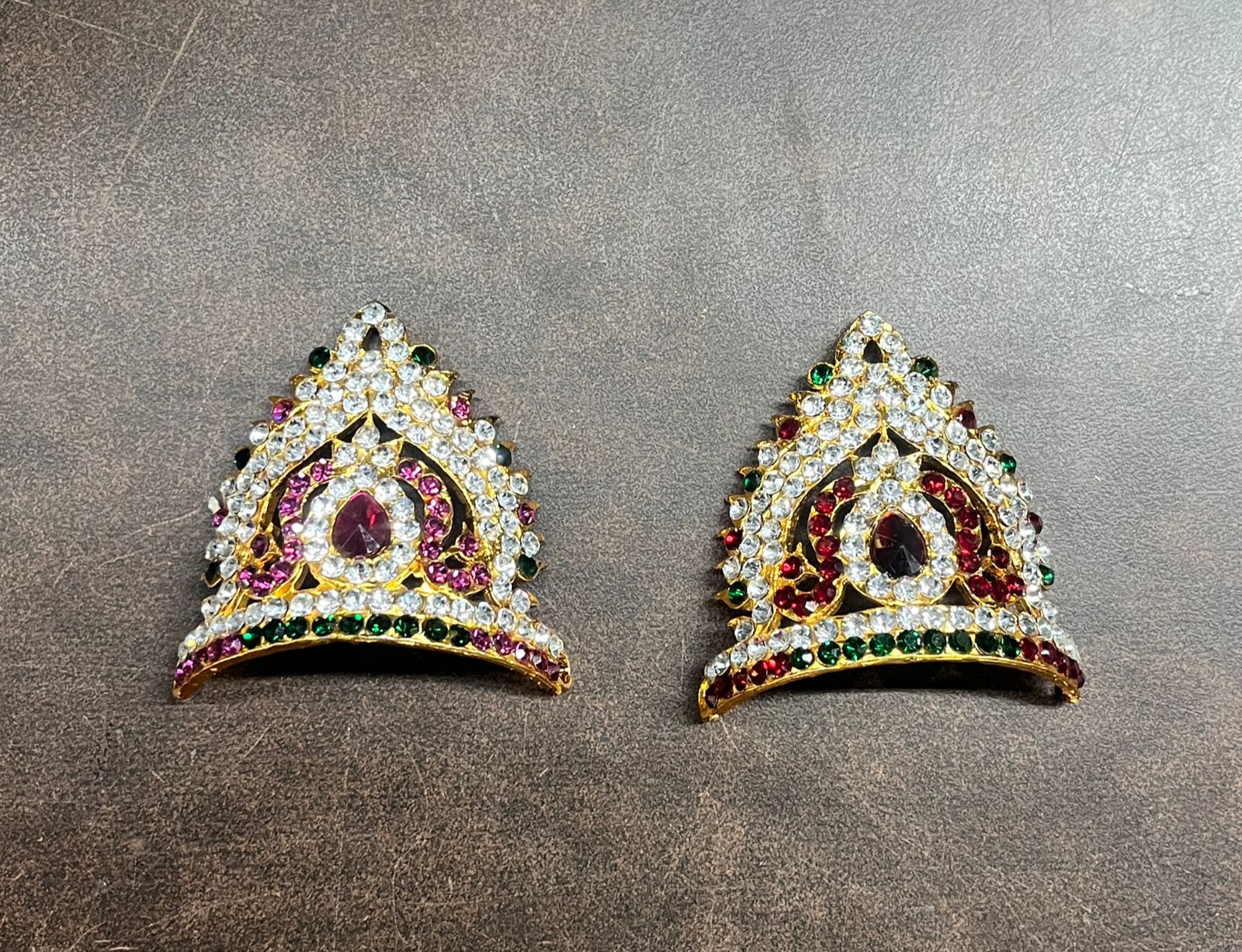 STONE GREEDAM HALF -GRMED(IN CM)-1 PIECE