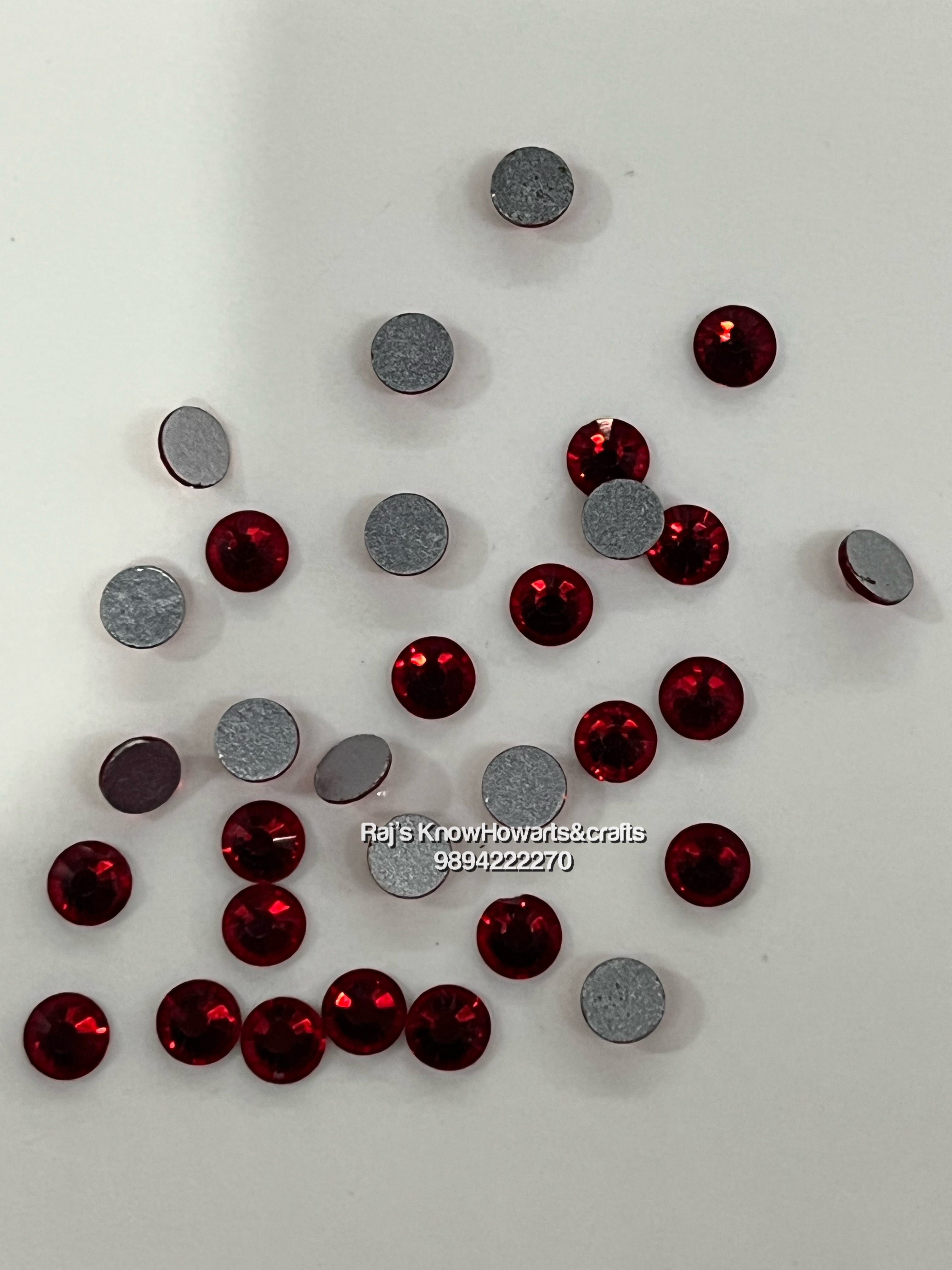 Flat Ad stone SS20 RED 30 STONES IN A PACK-FAD20R