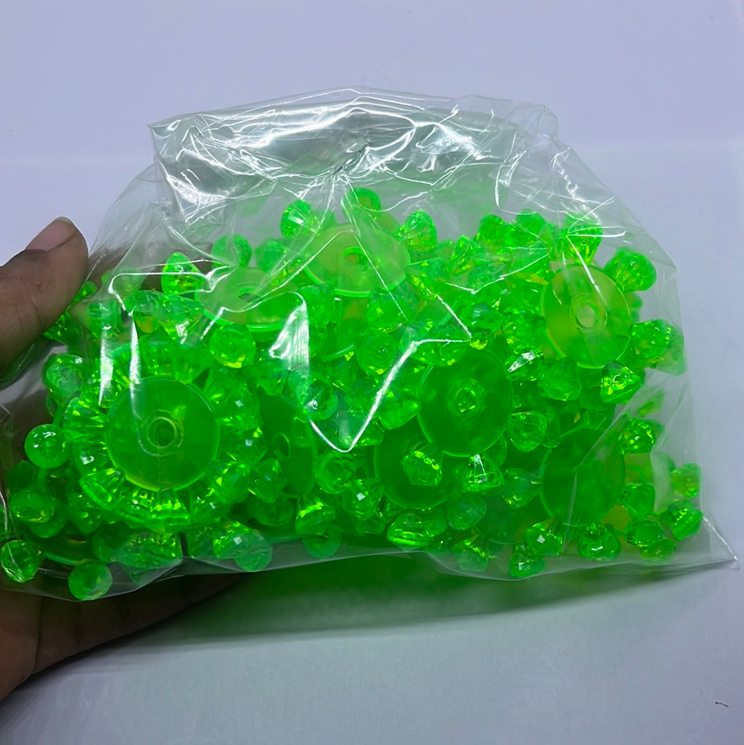 Star acrylic beads  100 g 4