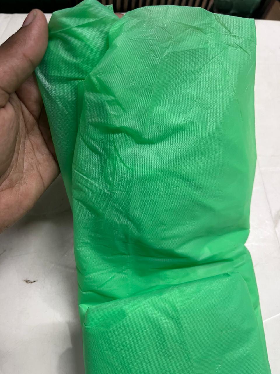 Plastics rain coat use and throw type -PRAINC