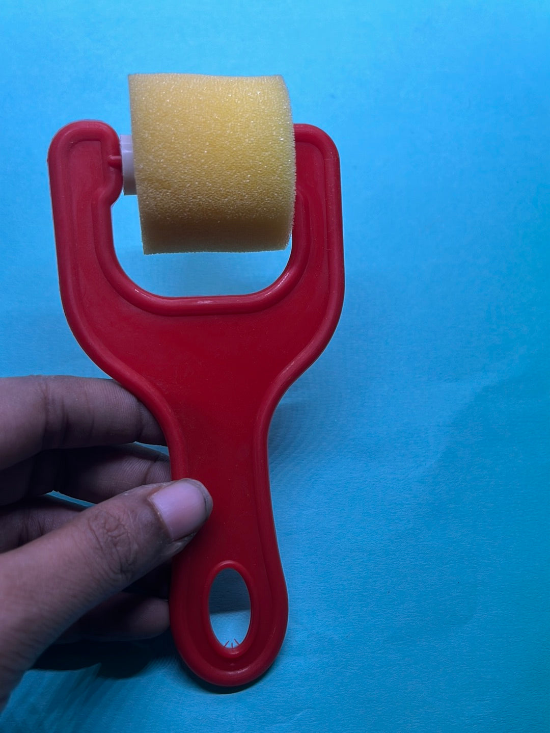 DIY paint roller plastic brush