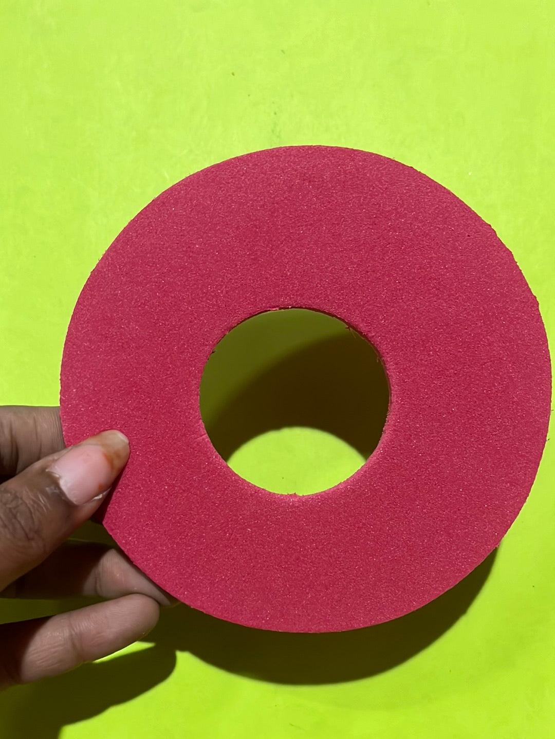 5 inch circle foam with hole- 5 piece