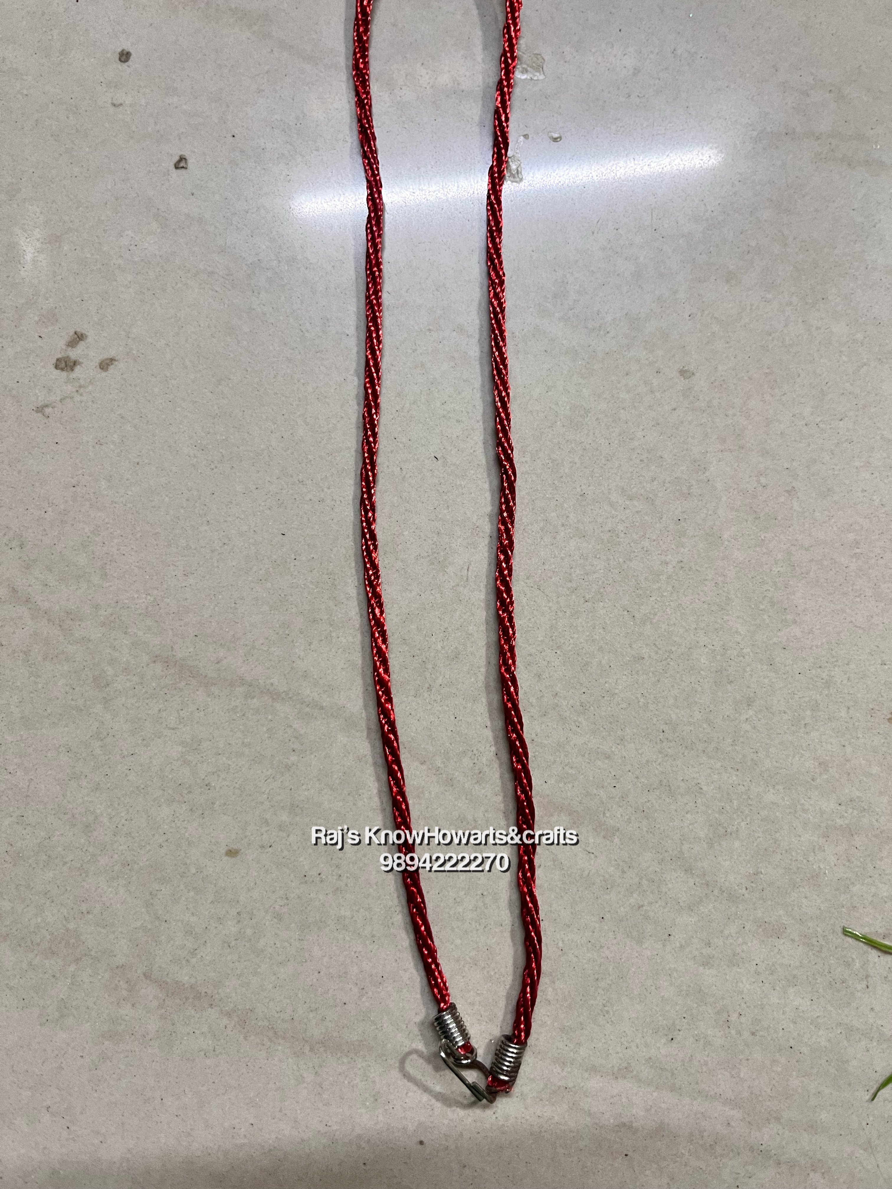 Red dori Backrope