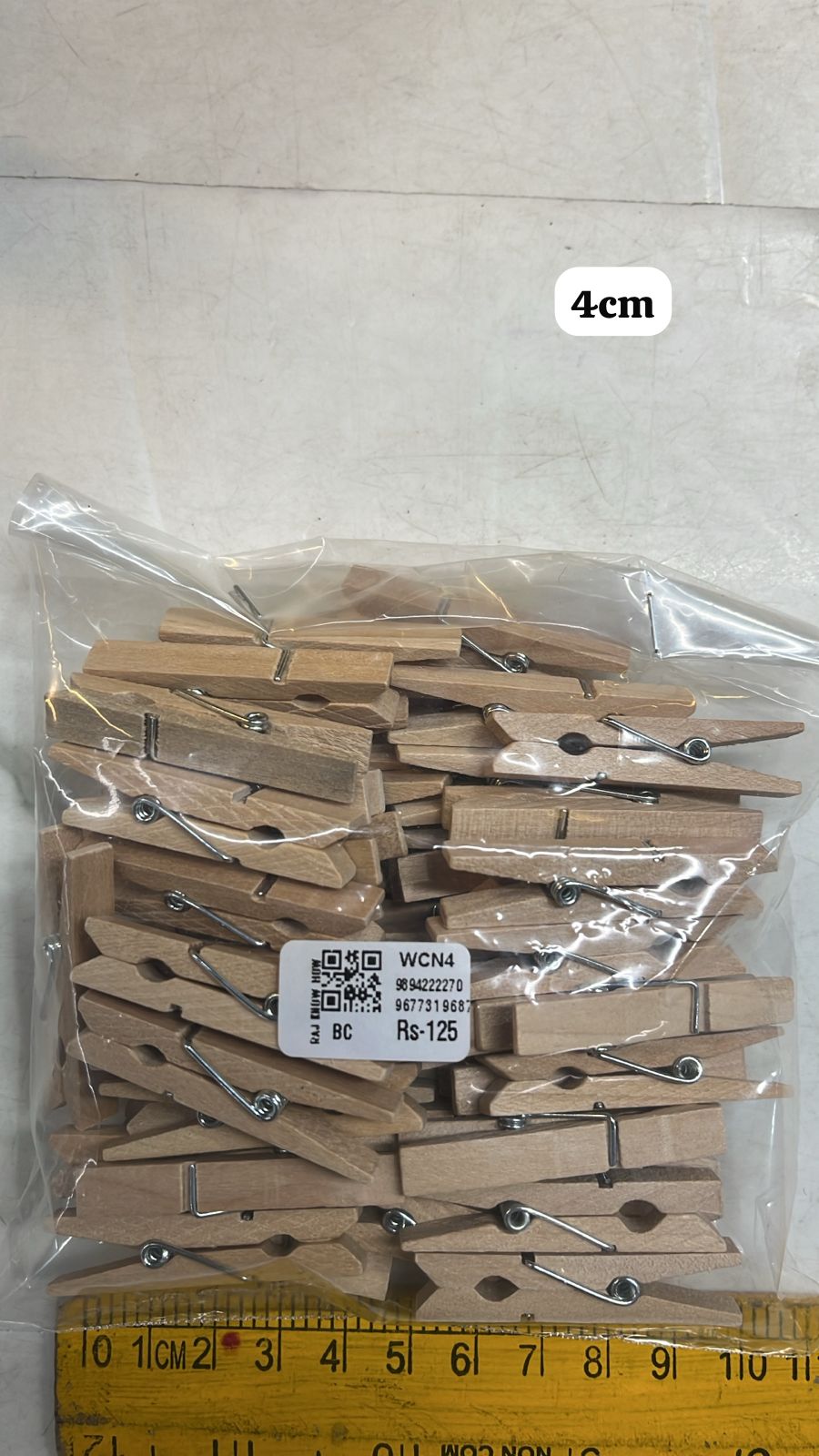 Wooden clip natural colour 3 sizes-50 piece pack