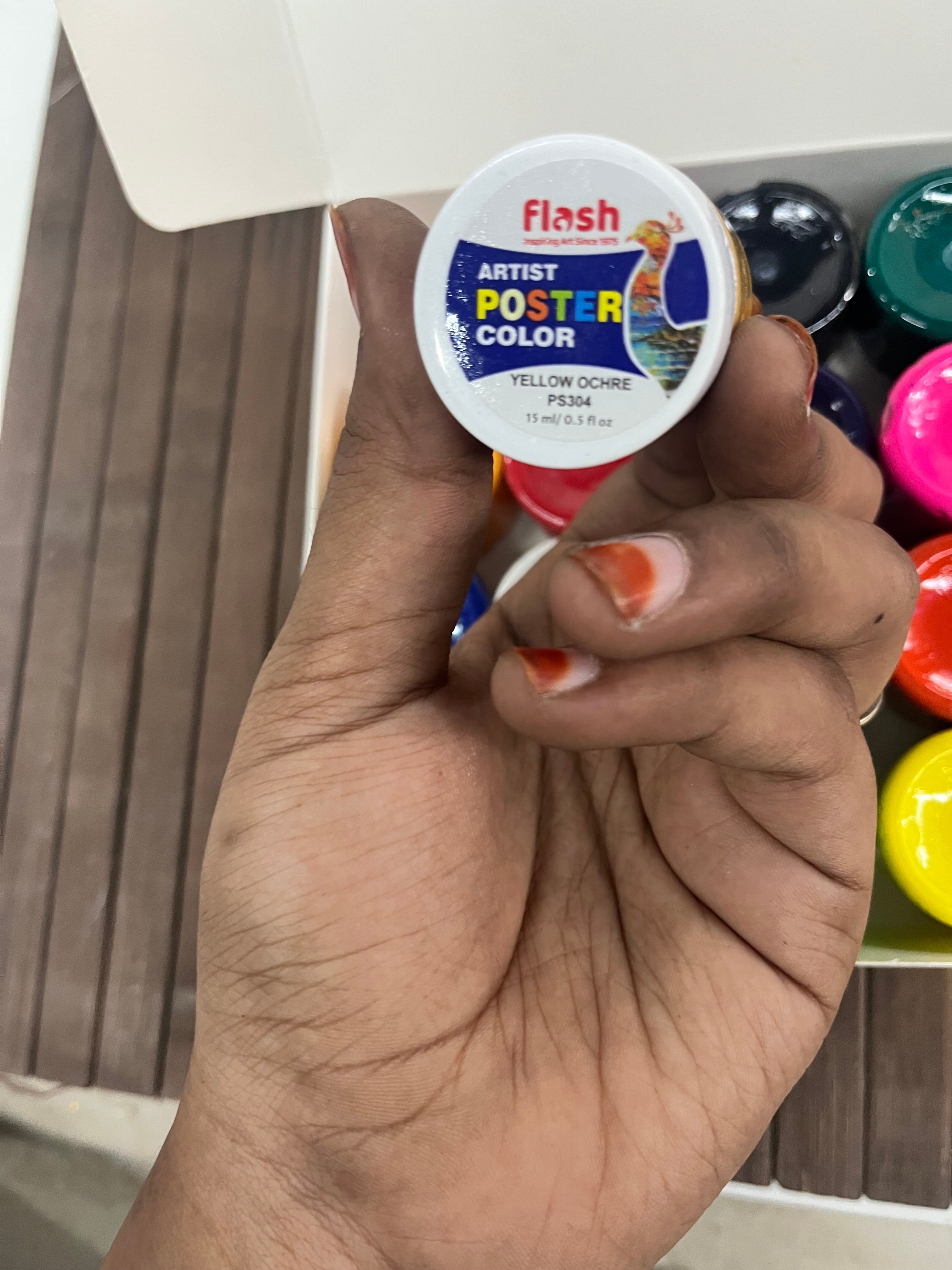 FLASH artist poster colour-16 colours 15ml each