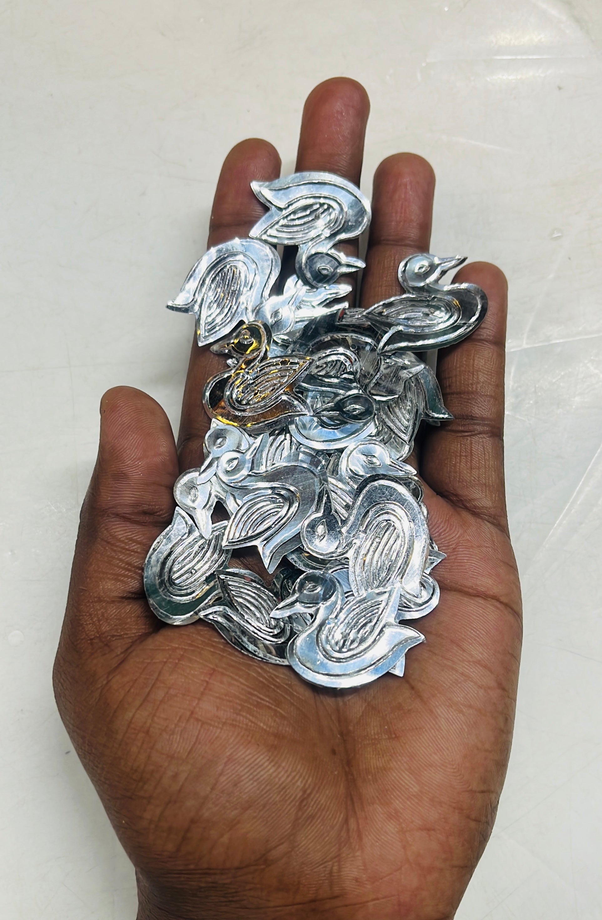 Duck shape silver sequence 100g-1pack/555C