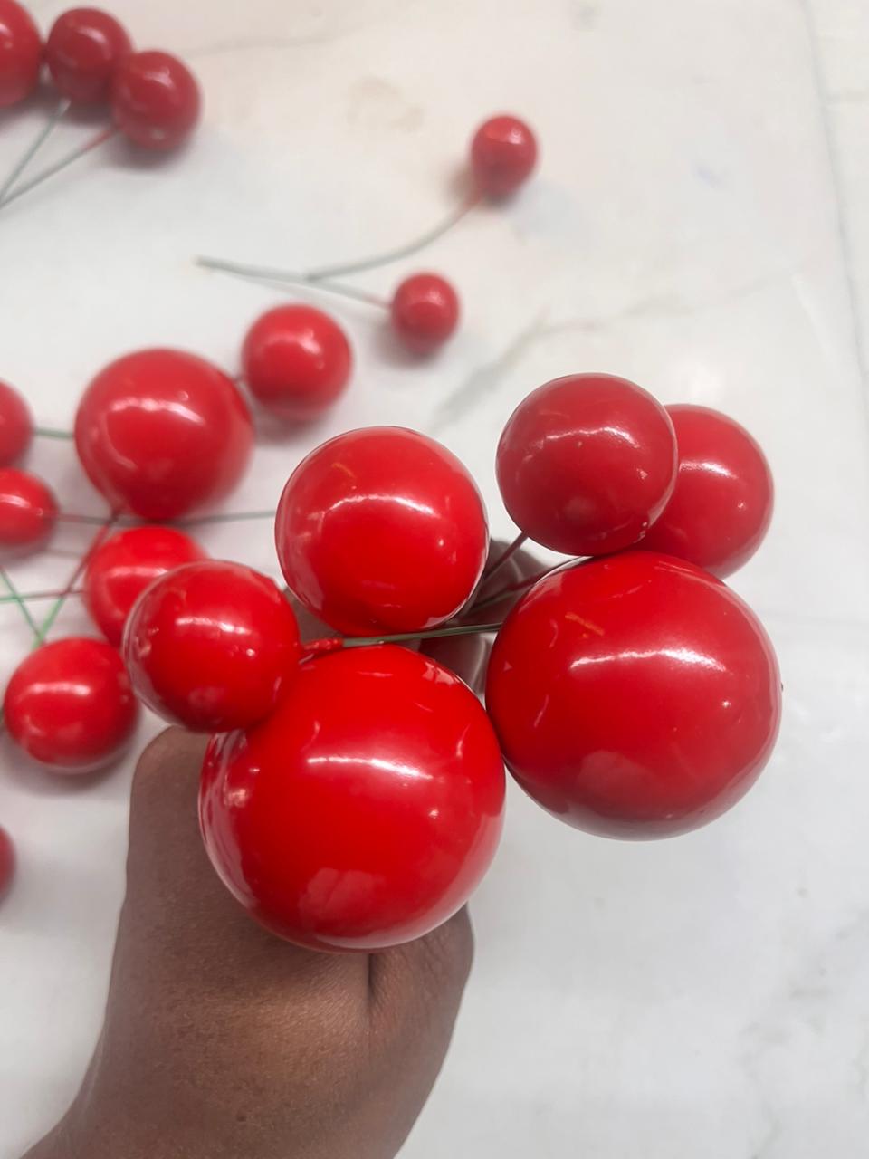 Artificial Berries 20 pc red
