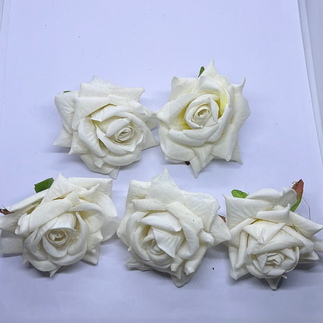 White beautiful big  flower in 10 piece