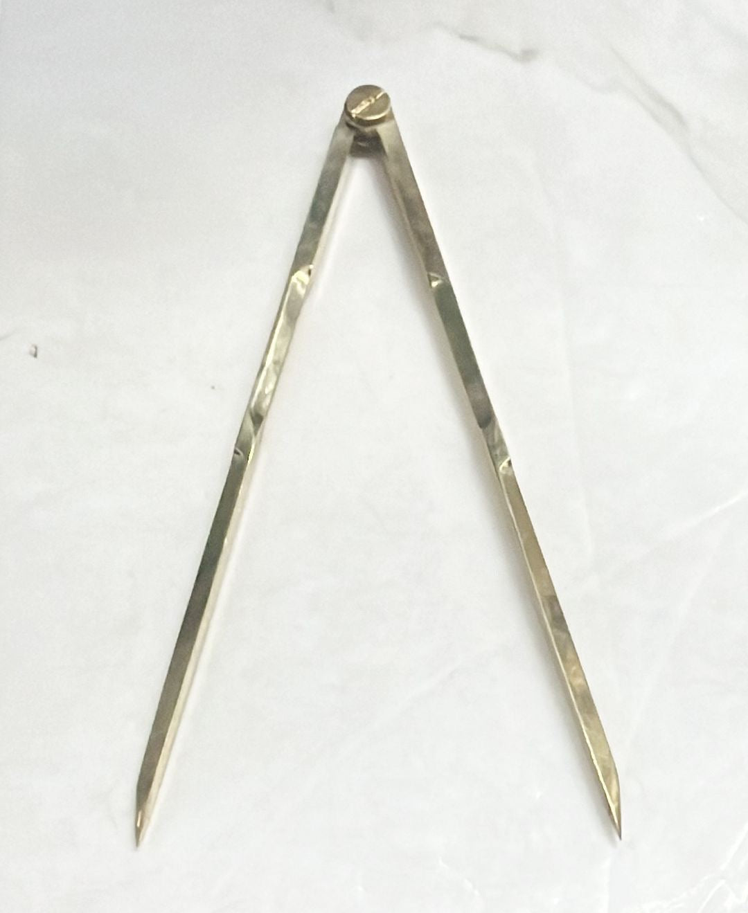 Apex metal divider brass 8inch-1pack