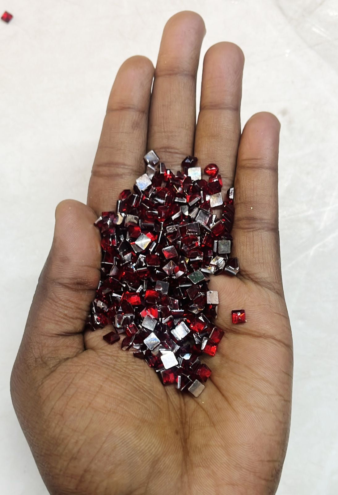 Plastic 4mm square red kundan stone 50g -1pack
