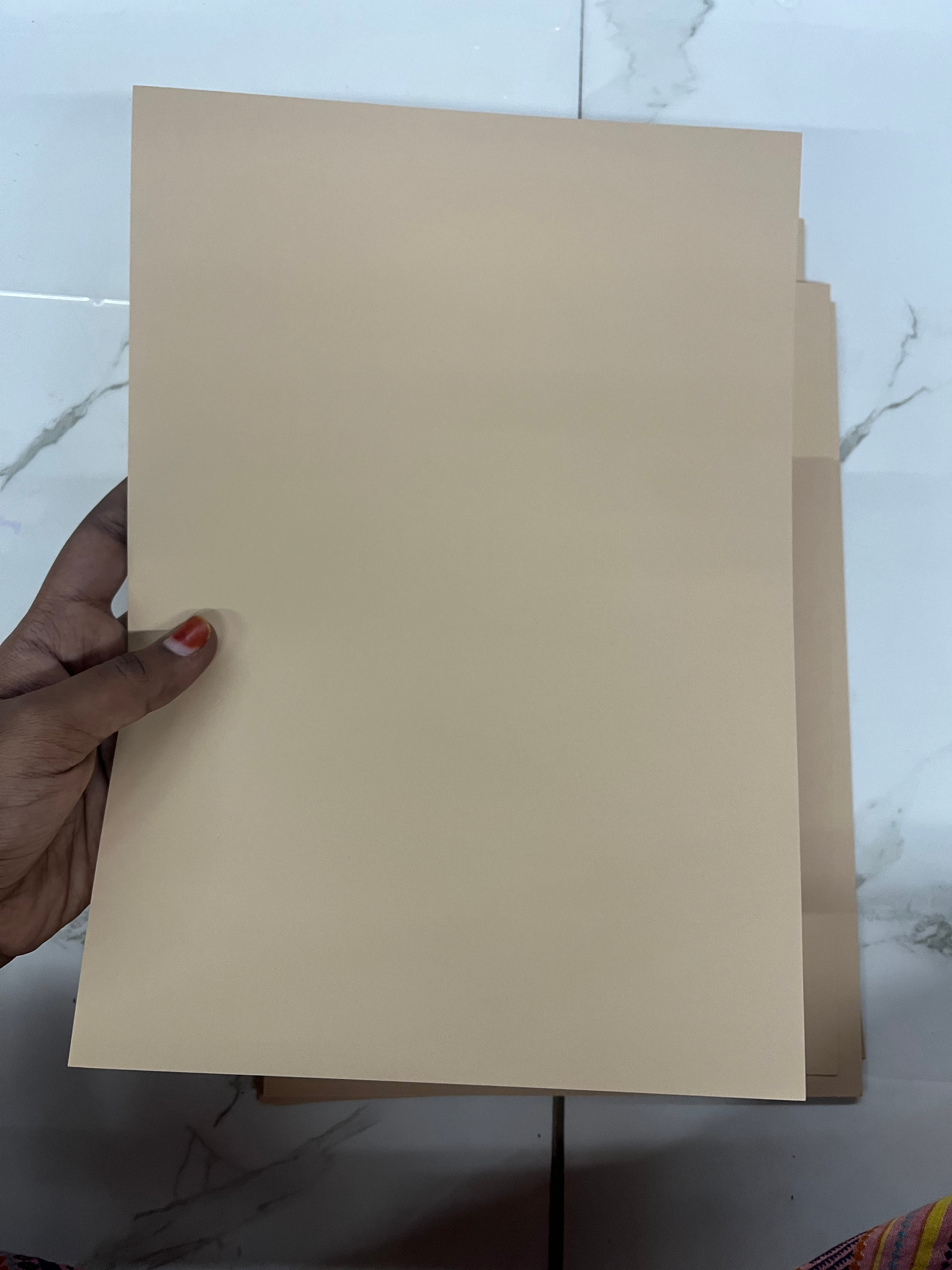 Scholar A4 BEIGE paper -20 sheets 160 gsm