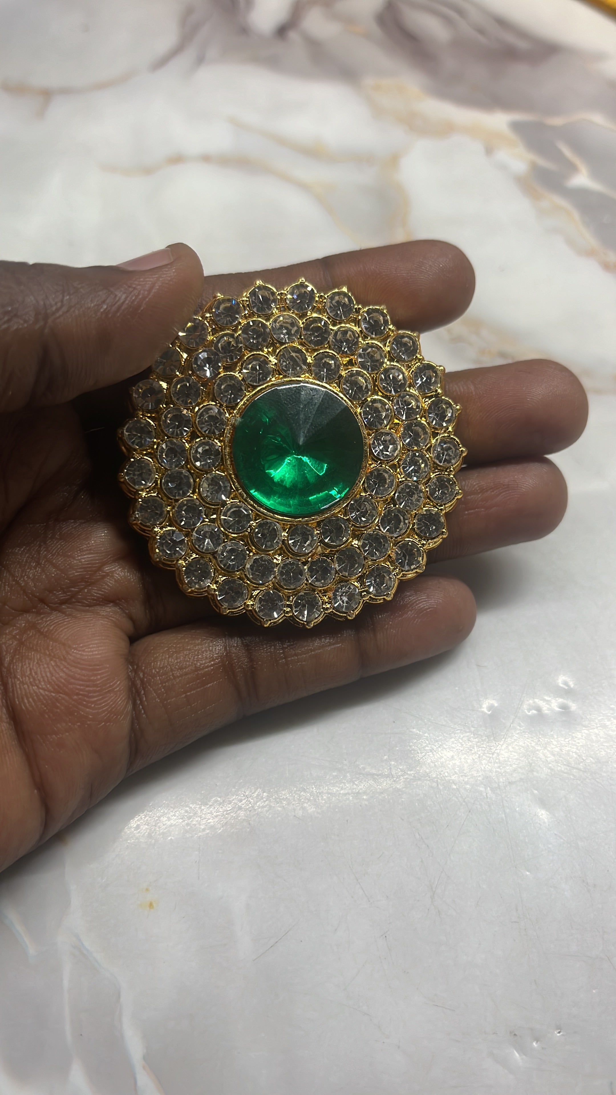 Round stone dollar green big goddess jewellery 1piece pack-/RSDGRB