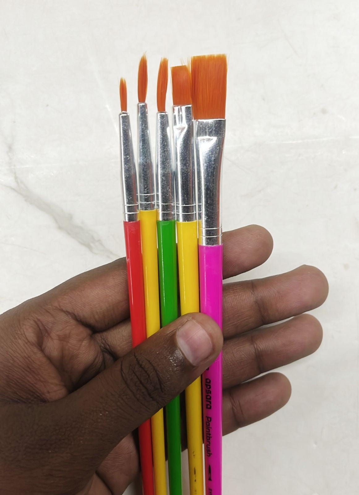 Apsara paint brushes include 5brush in this 1pack/4322