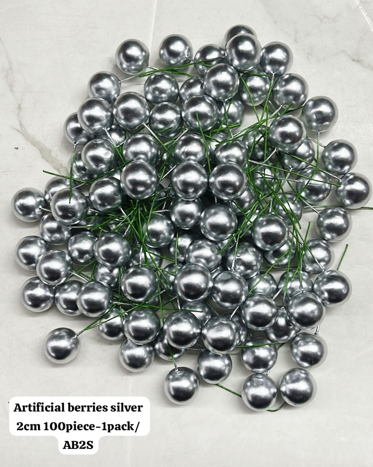 Artificial Berries 2cm 100piece in a 1pack