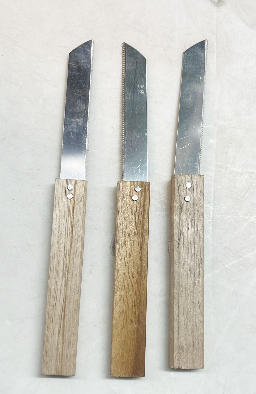 Wooden knife striped-1pack /WKNS