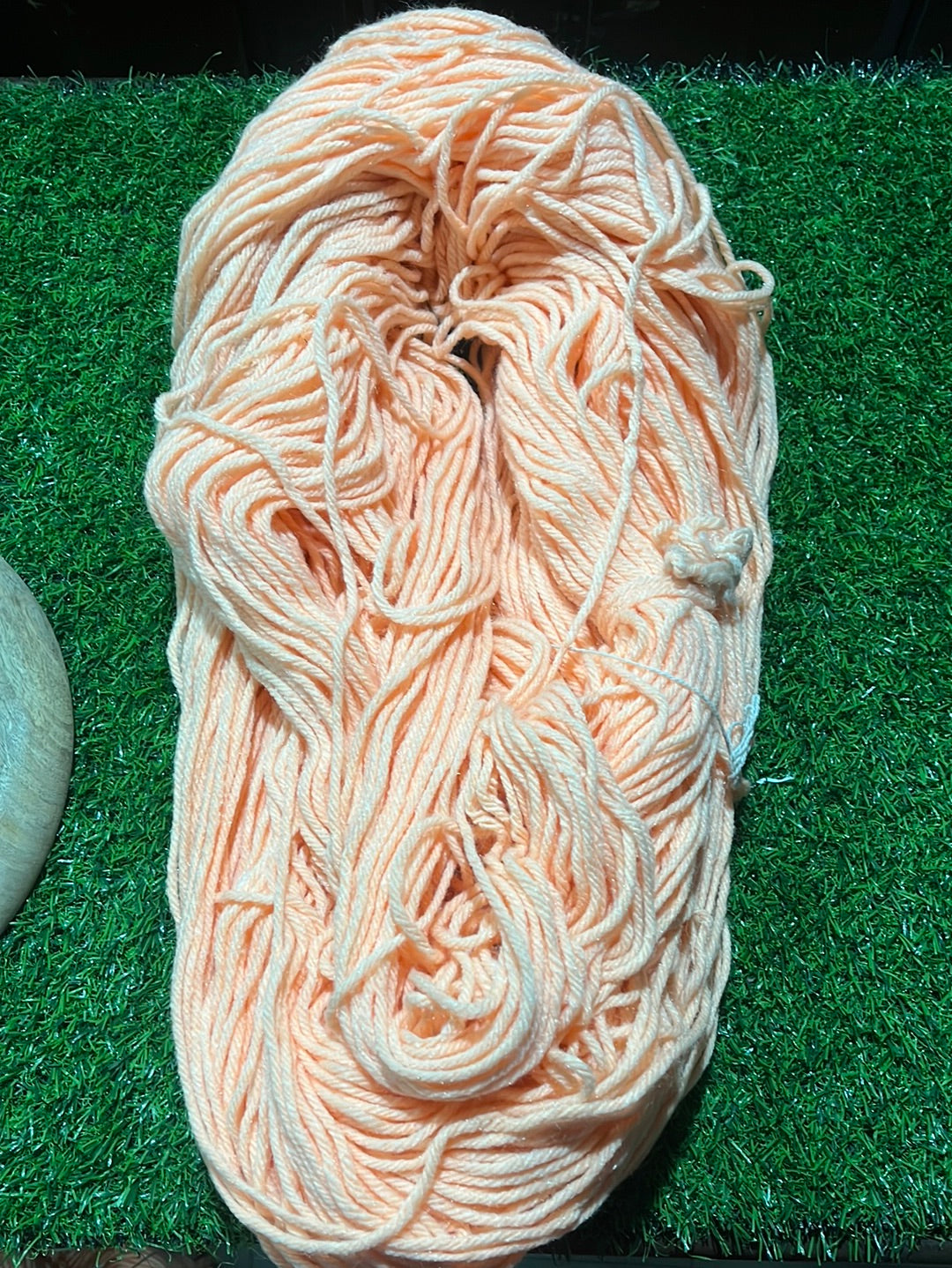 4 play  peach Woolen thread  250 g