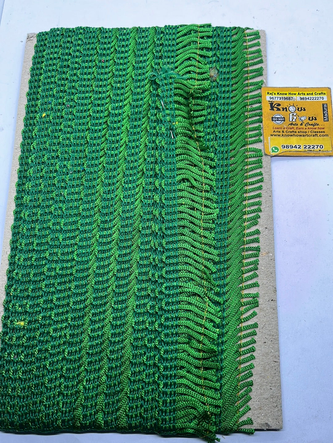 Green woollen lace - 5 metre in a pack