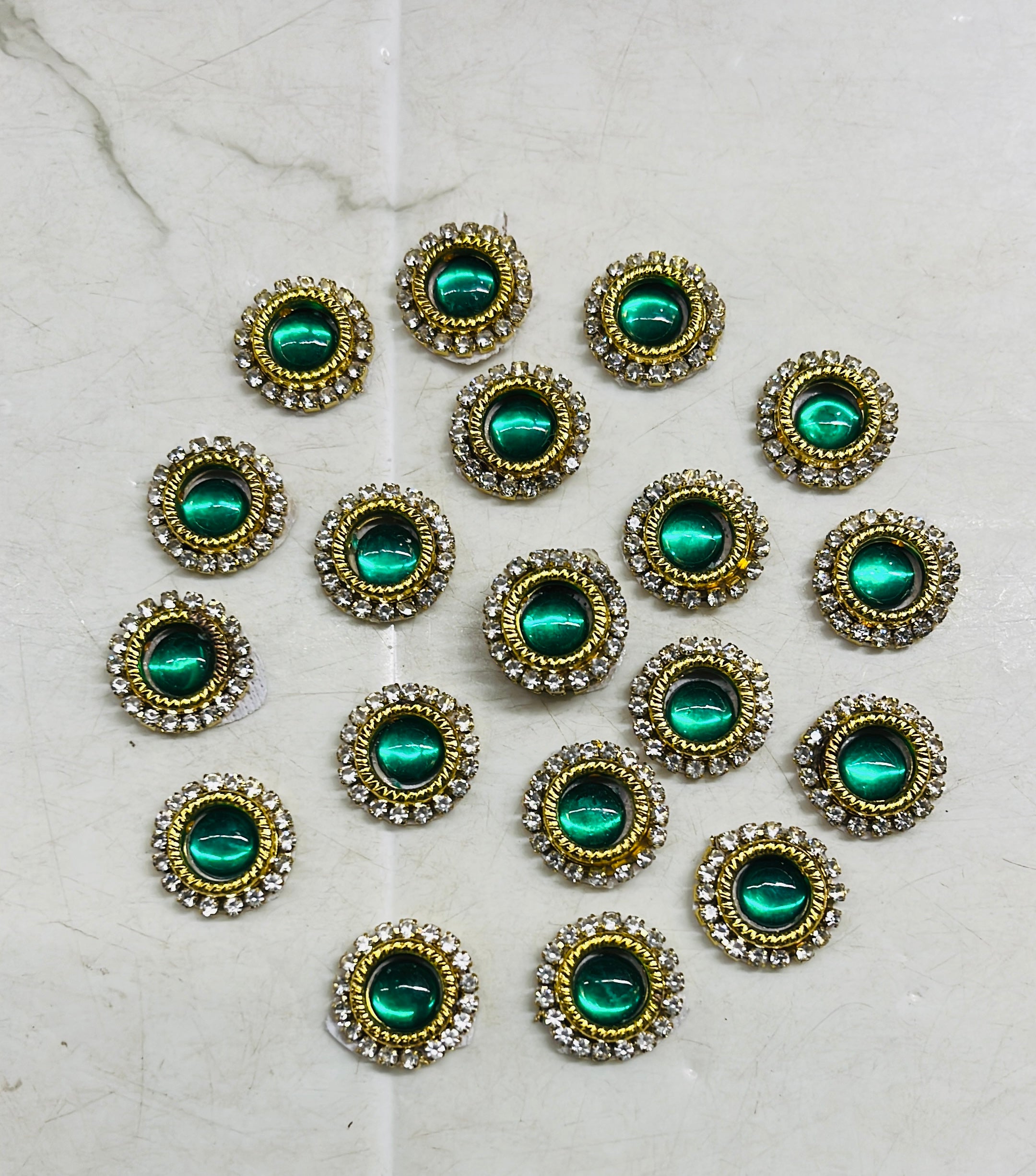 Round green stone embroidery patch small 20piece in a 1pack /GSEPS