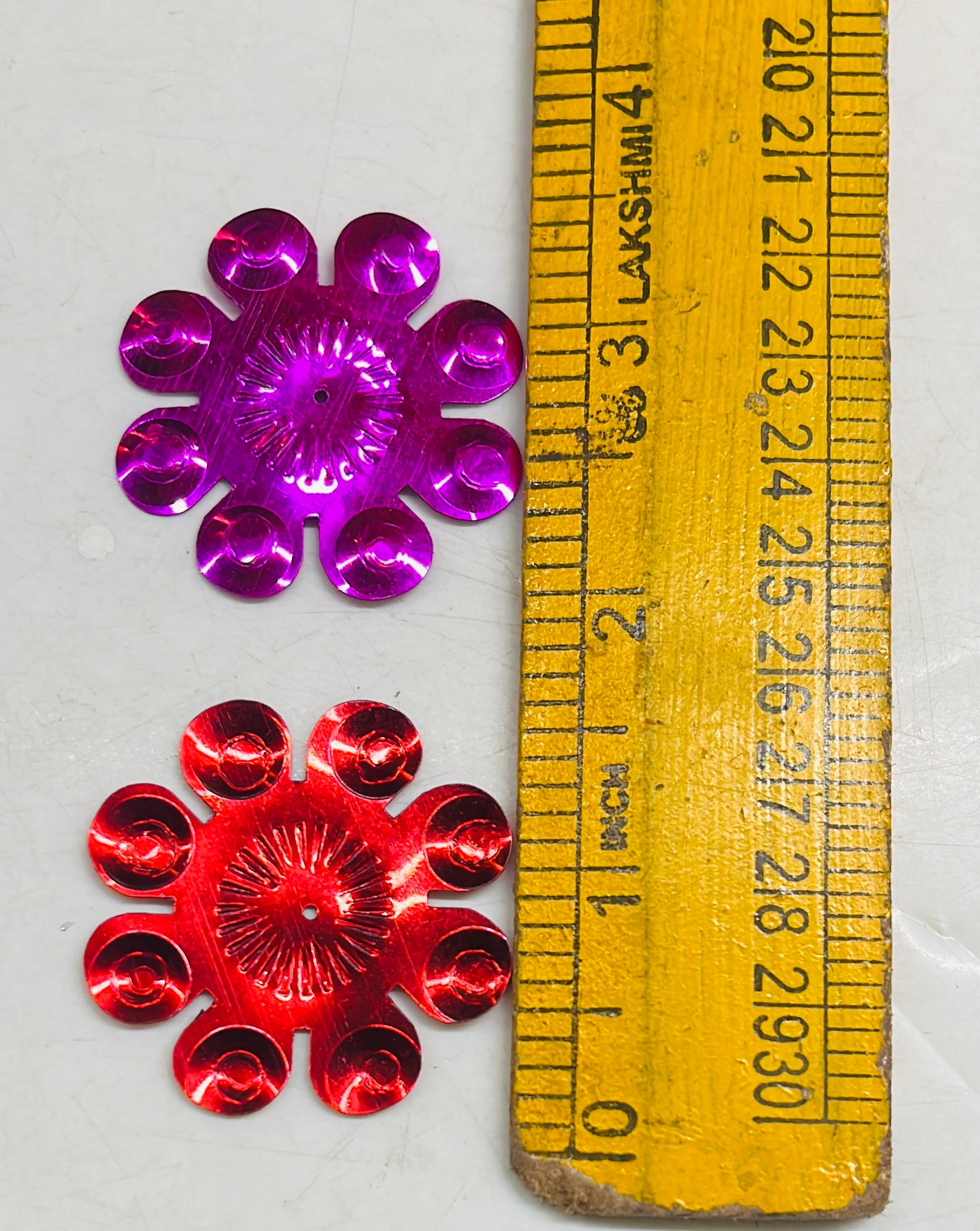 Flower design 1.5inch multicolour sequence 100g-1pack/555C