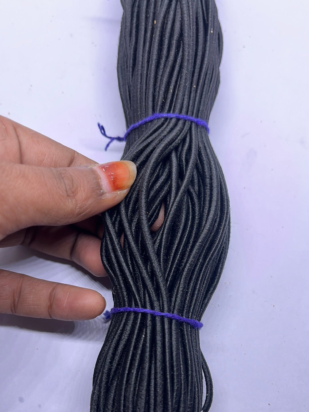 Black elastic rope-10m approximately