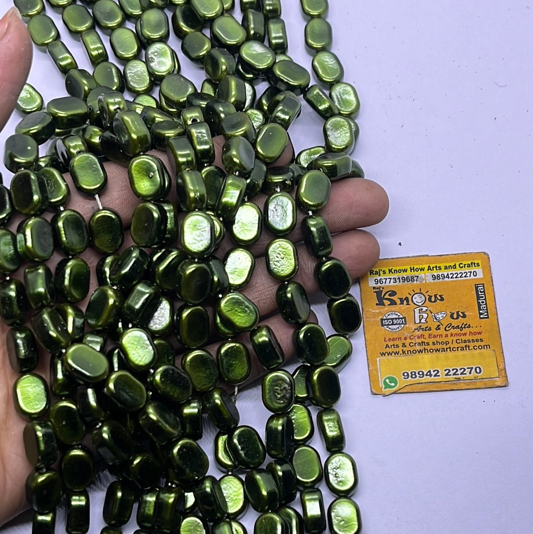 Green color Tablet beads  1 punch - 4