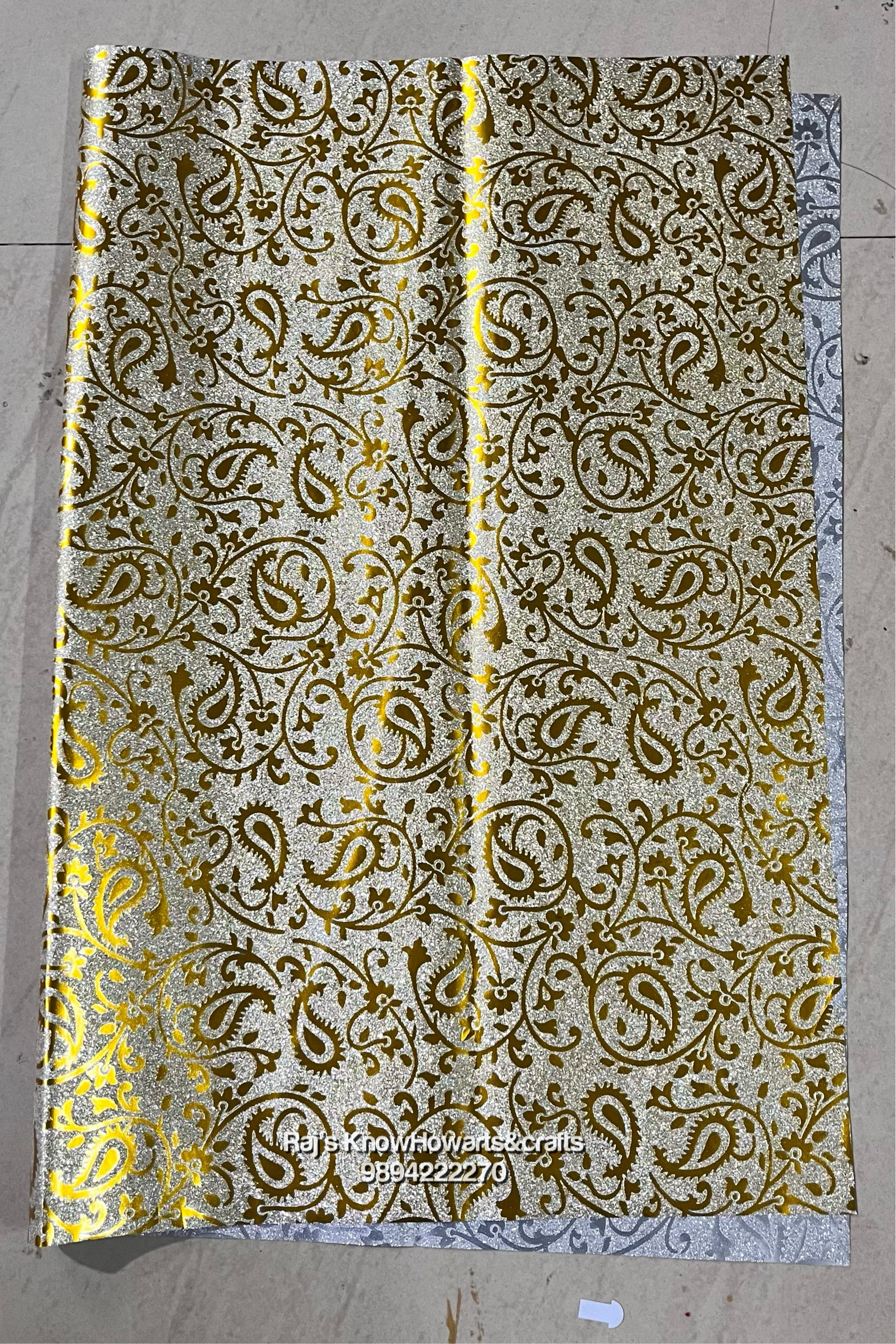 Gold gift sheets - 20 sheets