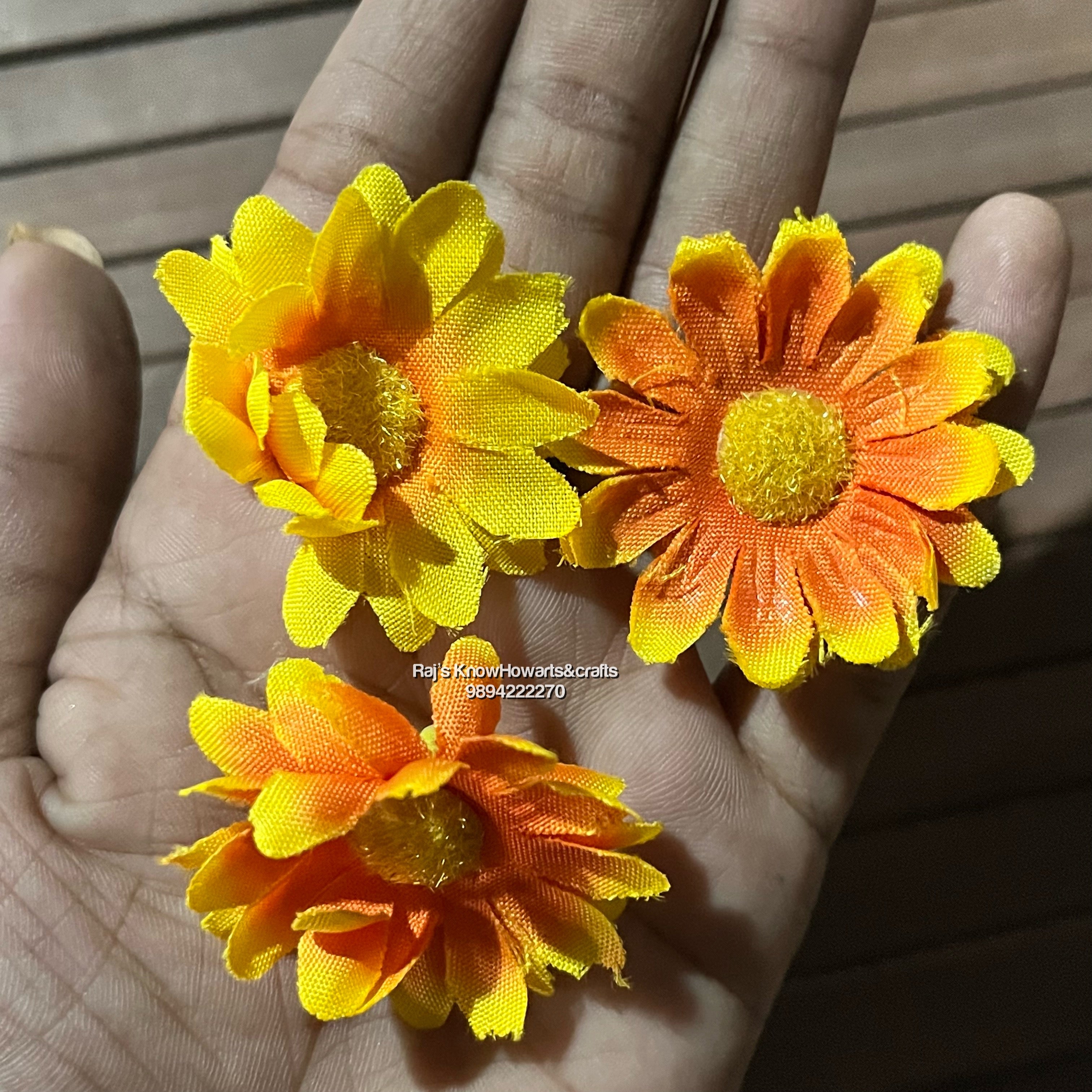 Daisy Flower orange- 10 piece in a Pack