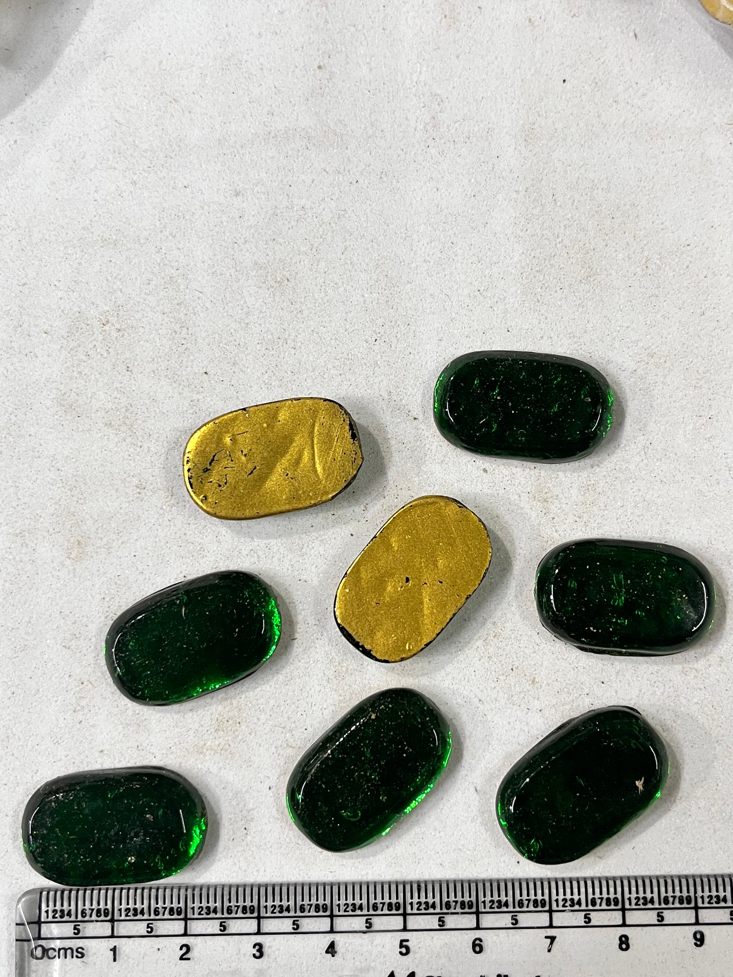 15x25 green oval Tanjore Painting Jaipur Kundan stones -25  stones in a pack - 15OG