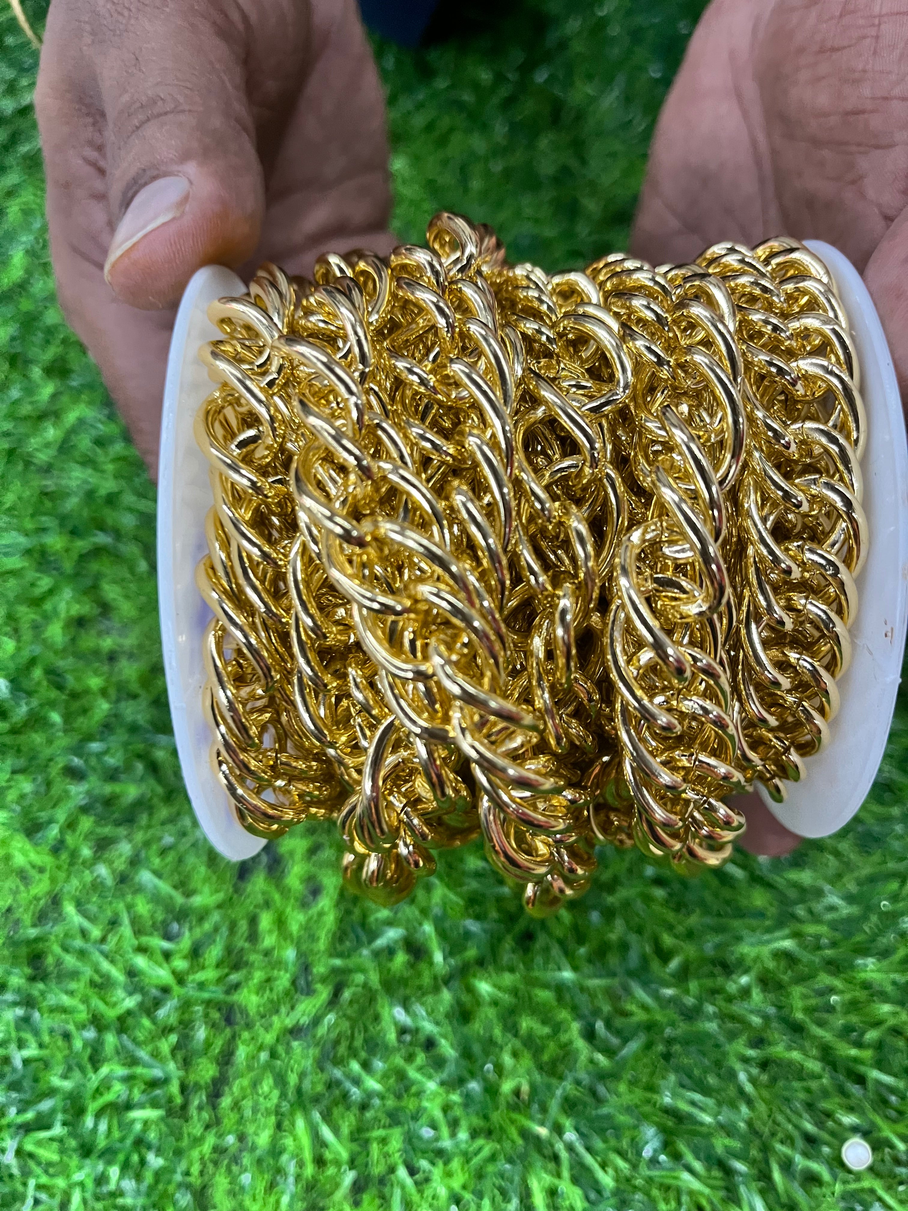 Men’s gold chain- 1 meter