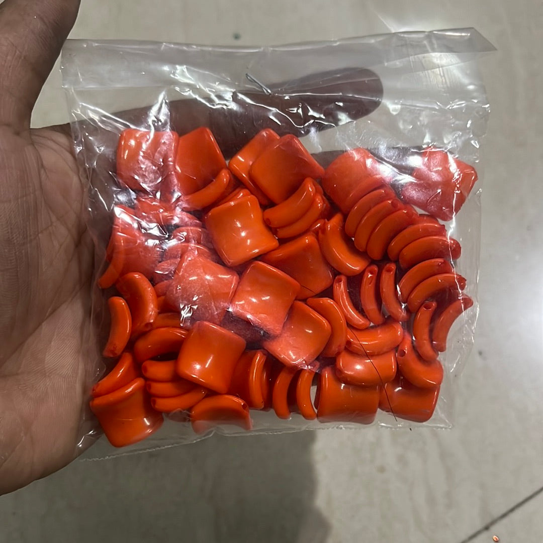 Red Plastic Bead-50g