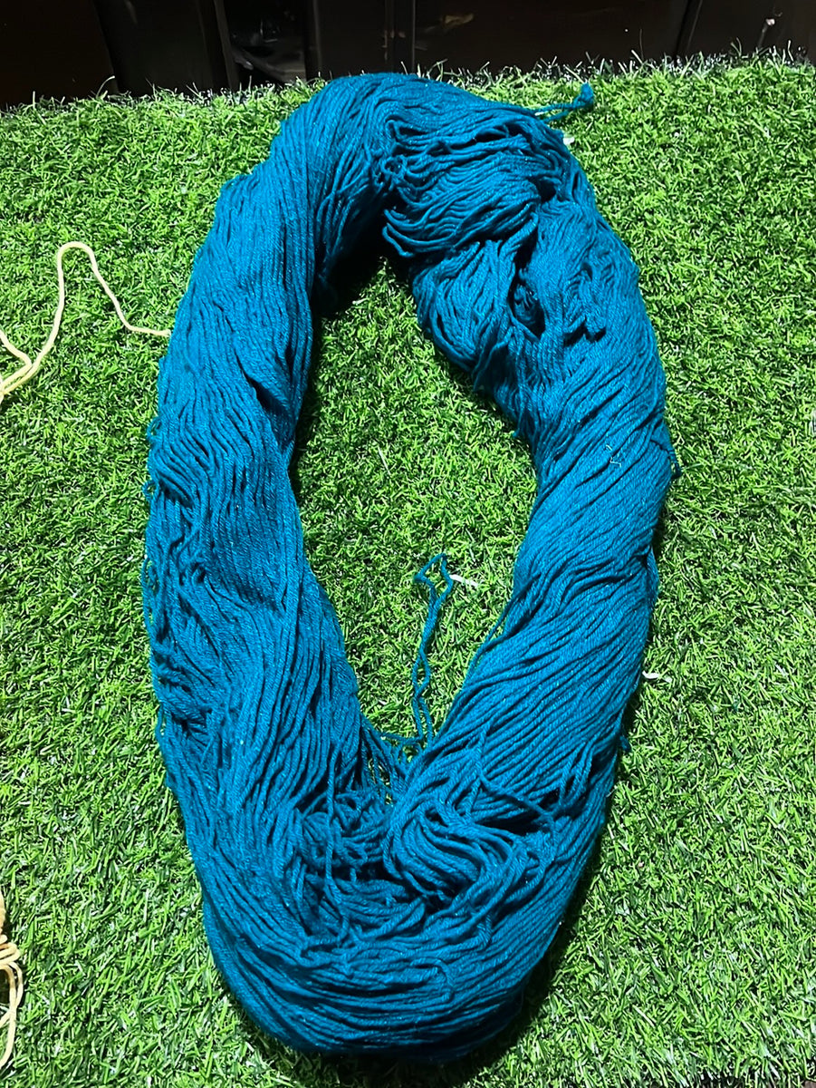 4 play peacock blue Woolen thread 250 g – KnowHowArtCraft