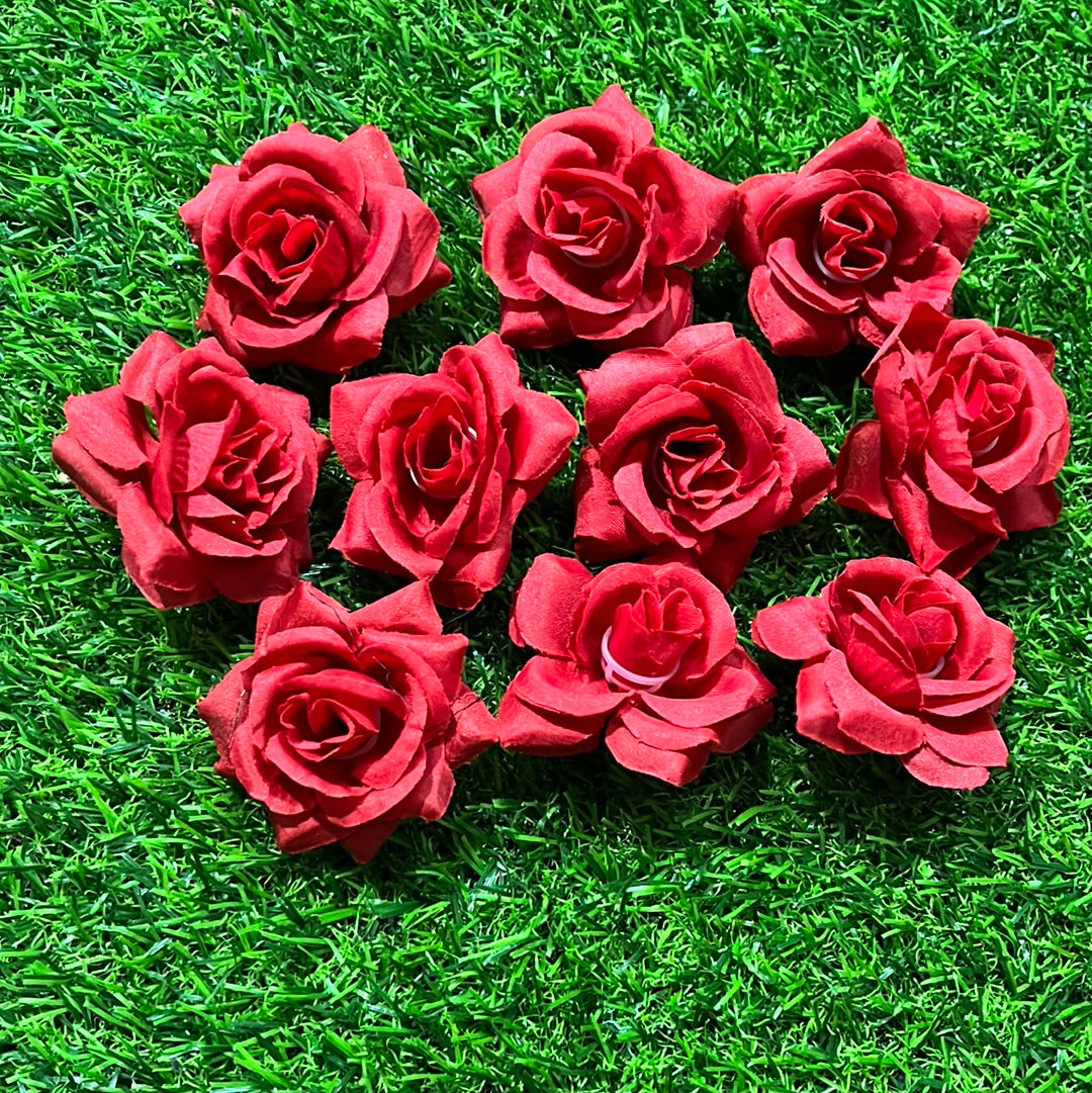 Red beautiful small flower in 10 piece