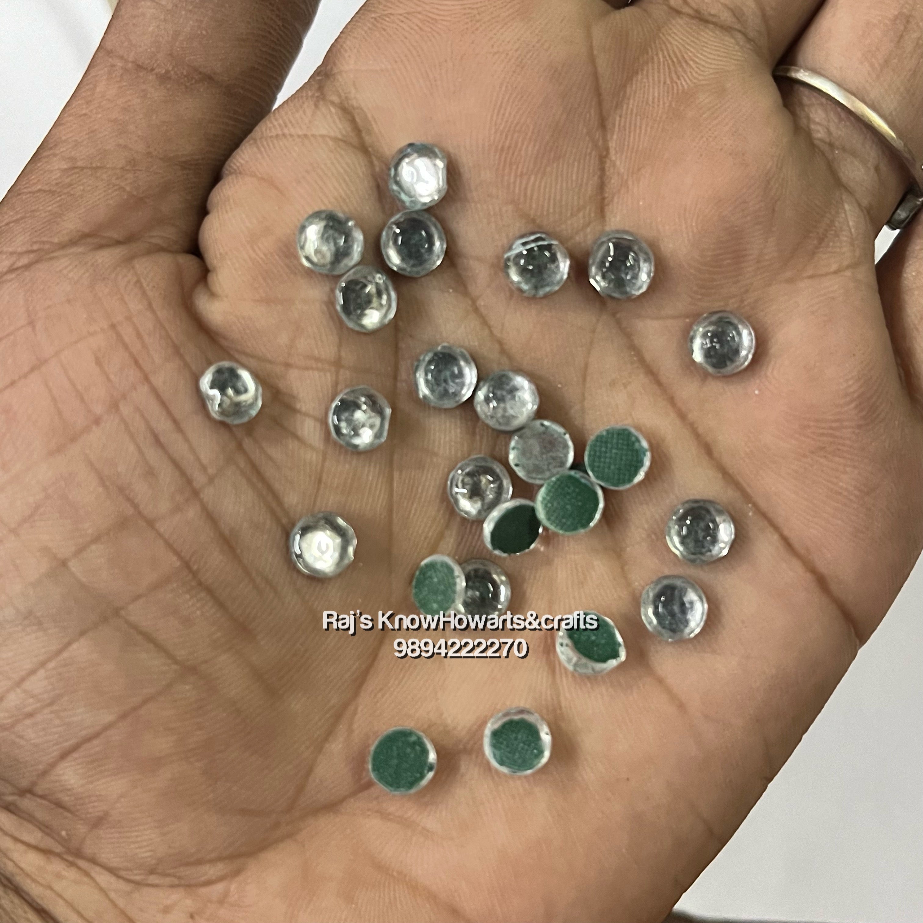 4mm Round kundan ironing stone  - 50g in a pack