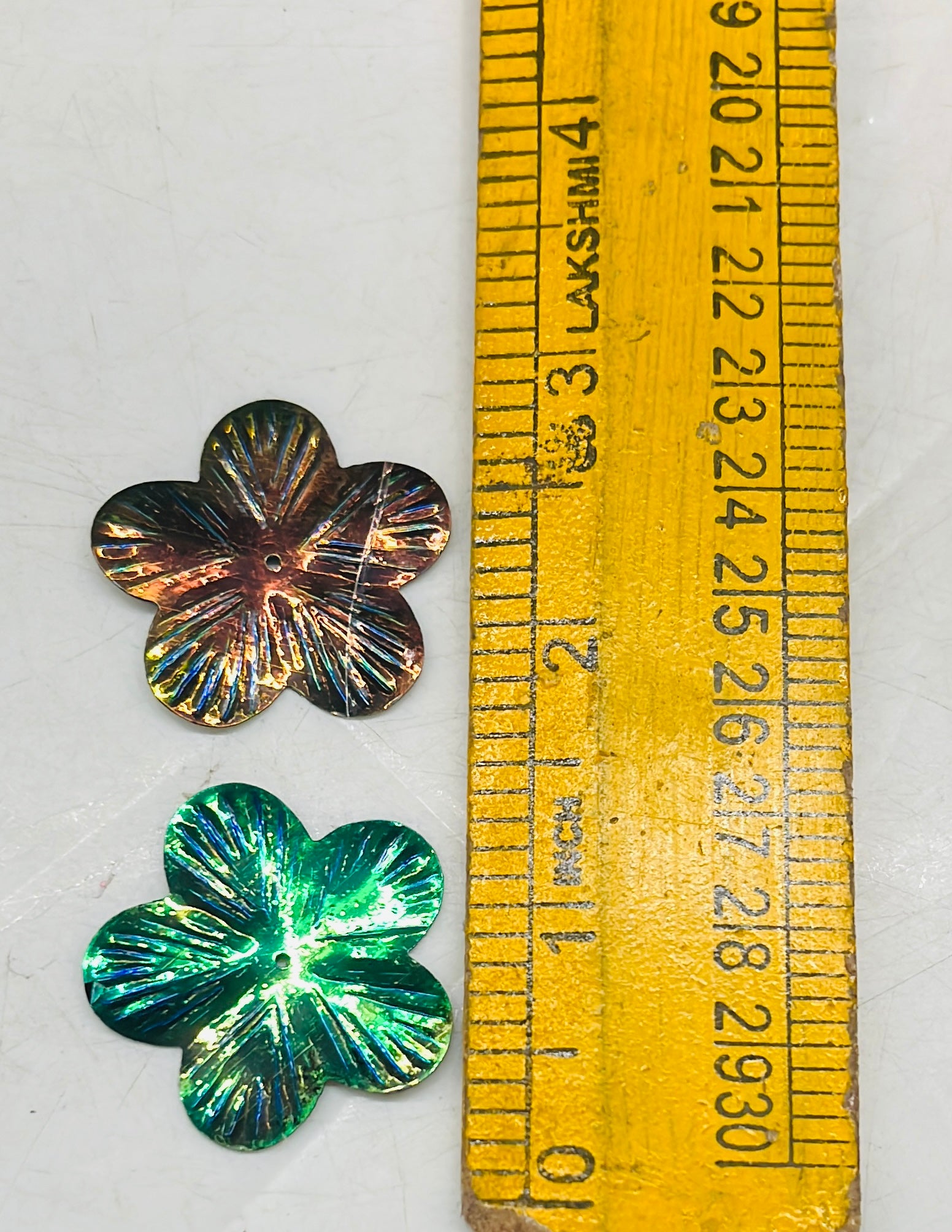 Flower design green shining sequence 100g-1pack/555C