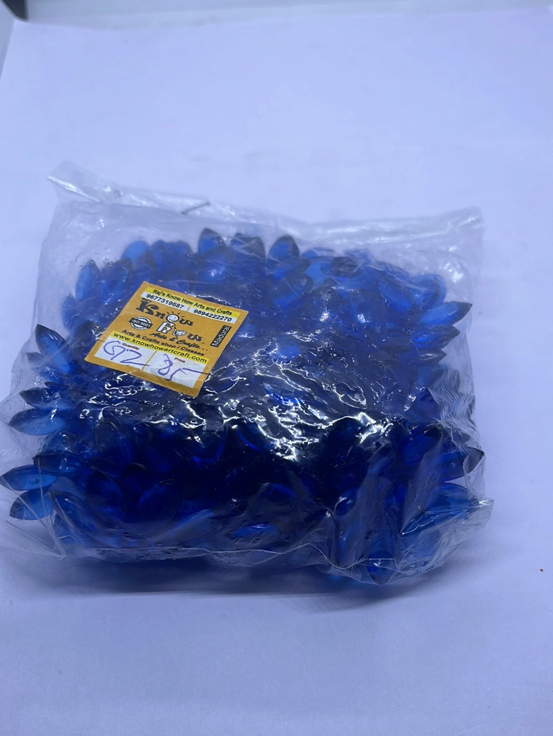 Acrylic  plastic color flower  beads -100g 2